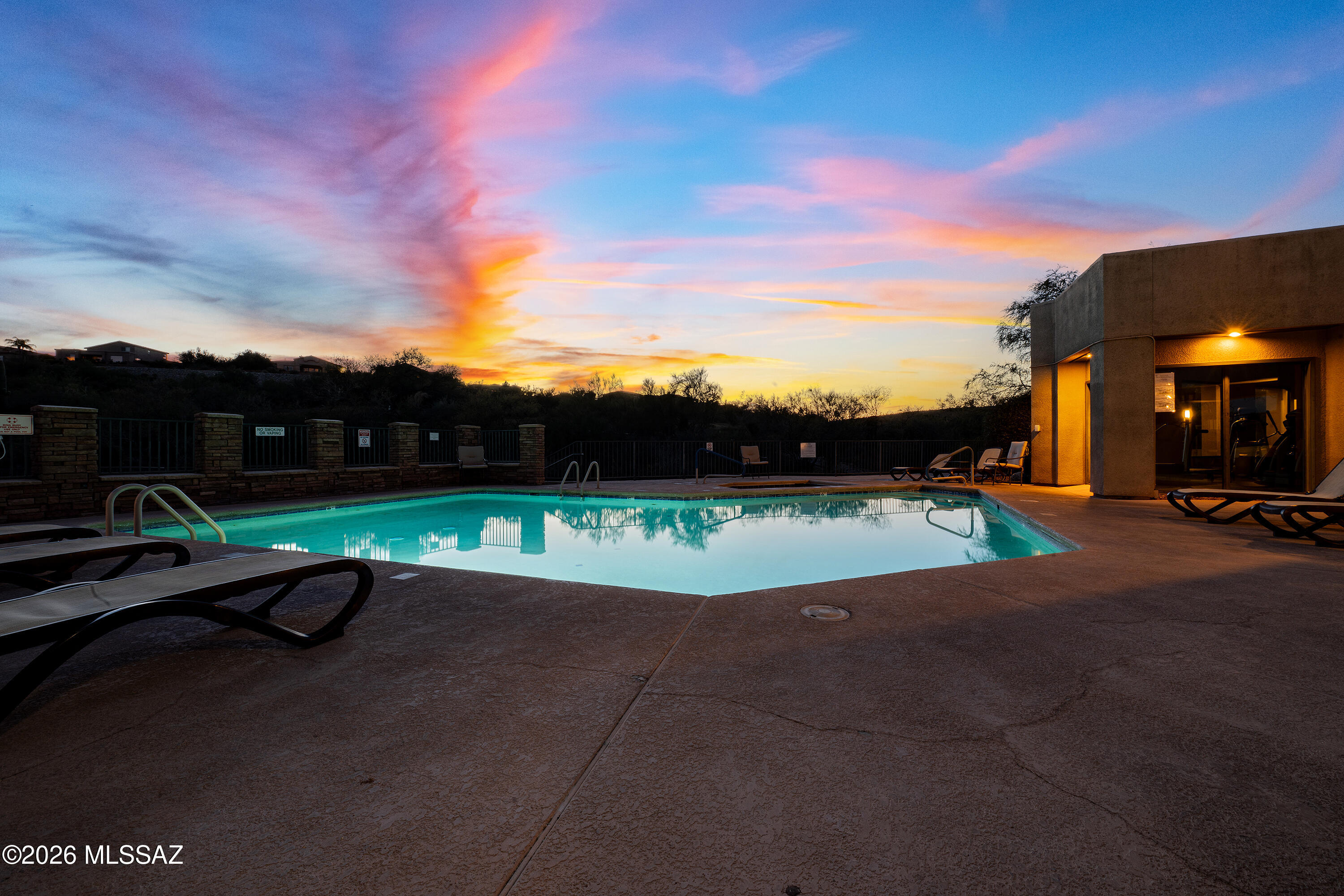 Greens at Ventana Canyon - Residential