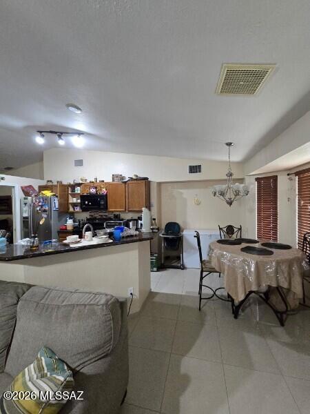 Sunset Pointe (1-111) - Residential
