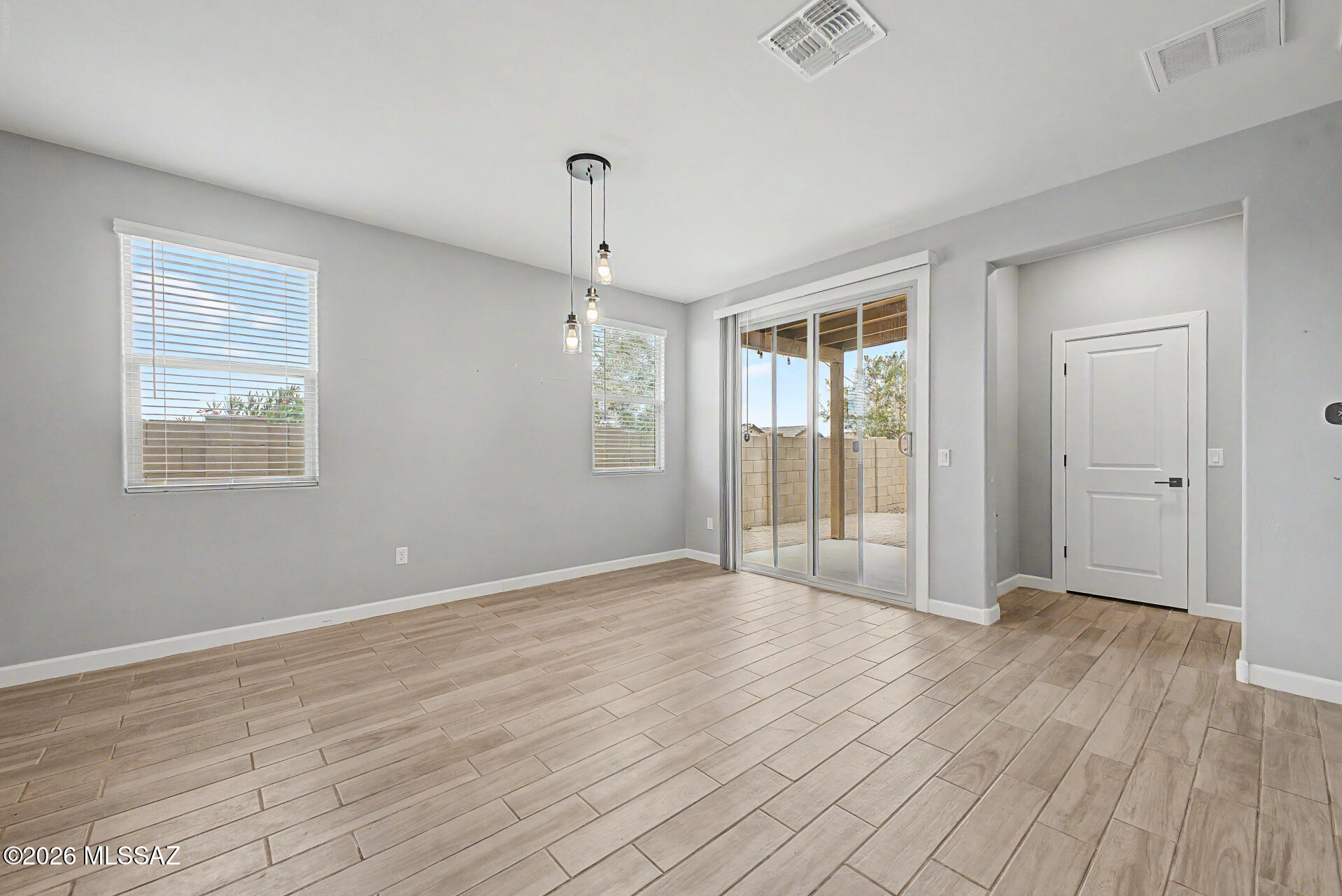 10596 W Harrigan Drive