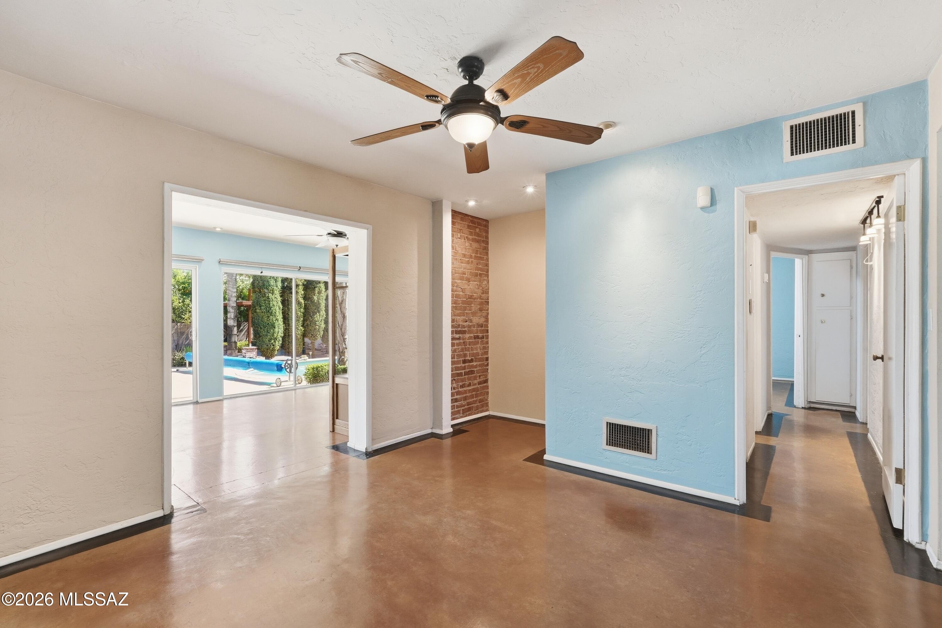 El Montevideo Estates - Residential