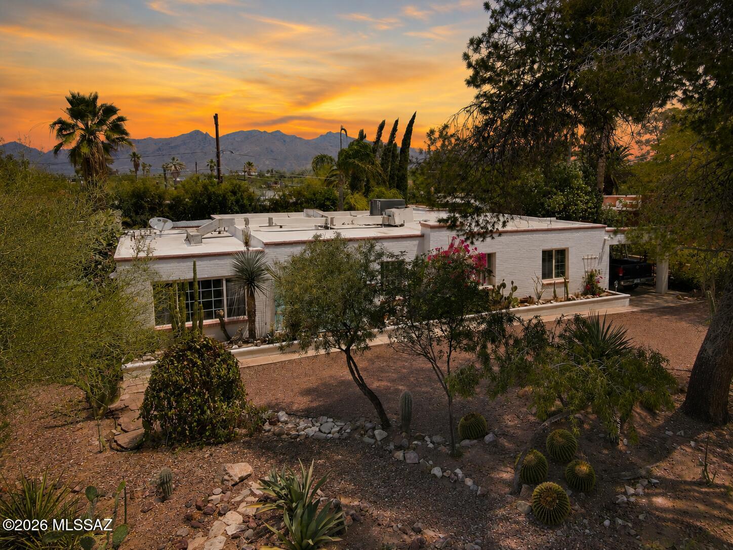 El Montevideo Estates - Residential