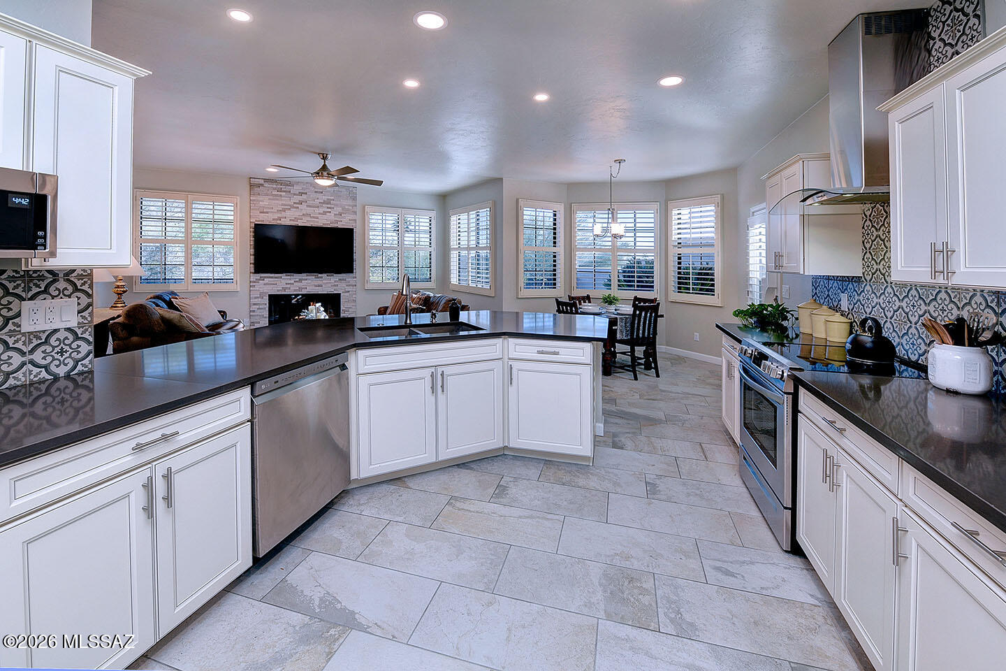 Country Club Vista (1-74) - Residential
