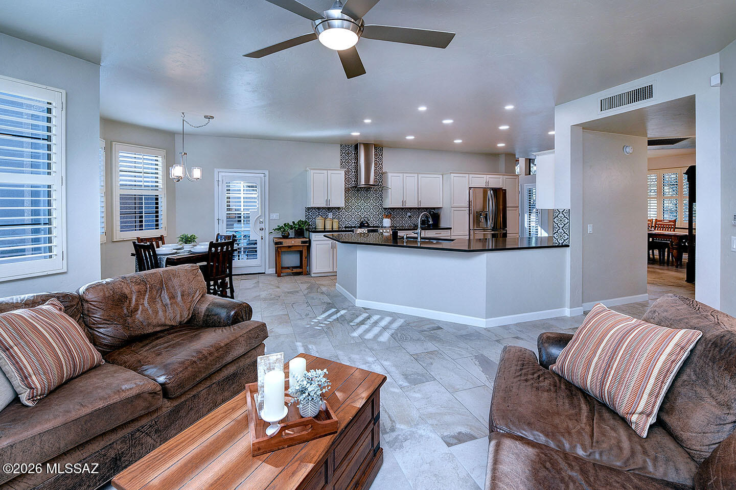 Country Club Vista (1-74) - Residential