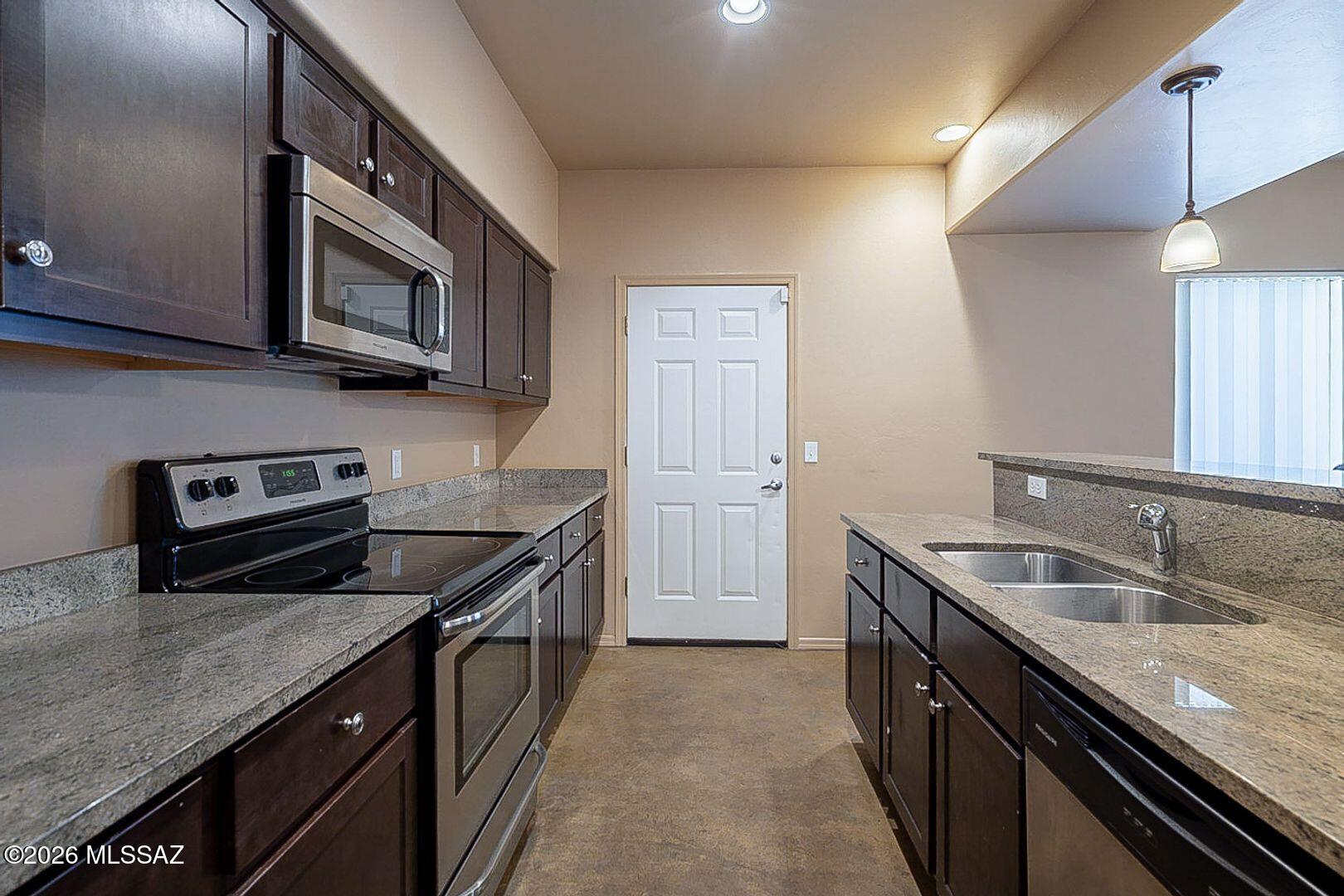 Desert Highlands - Residential Lease