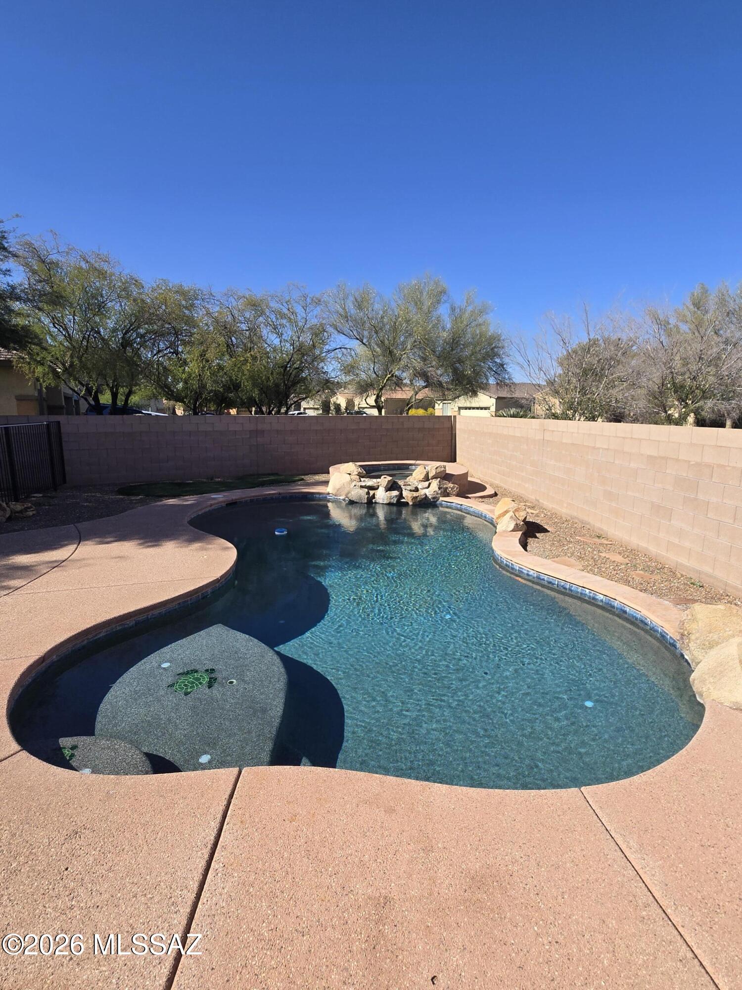 Continental Reserve Blk. 1 & 7 (1-61) - Residential