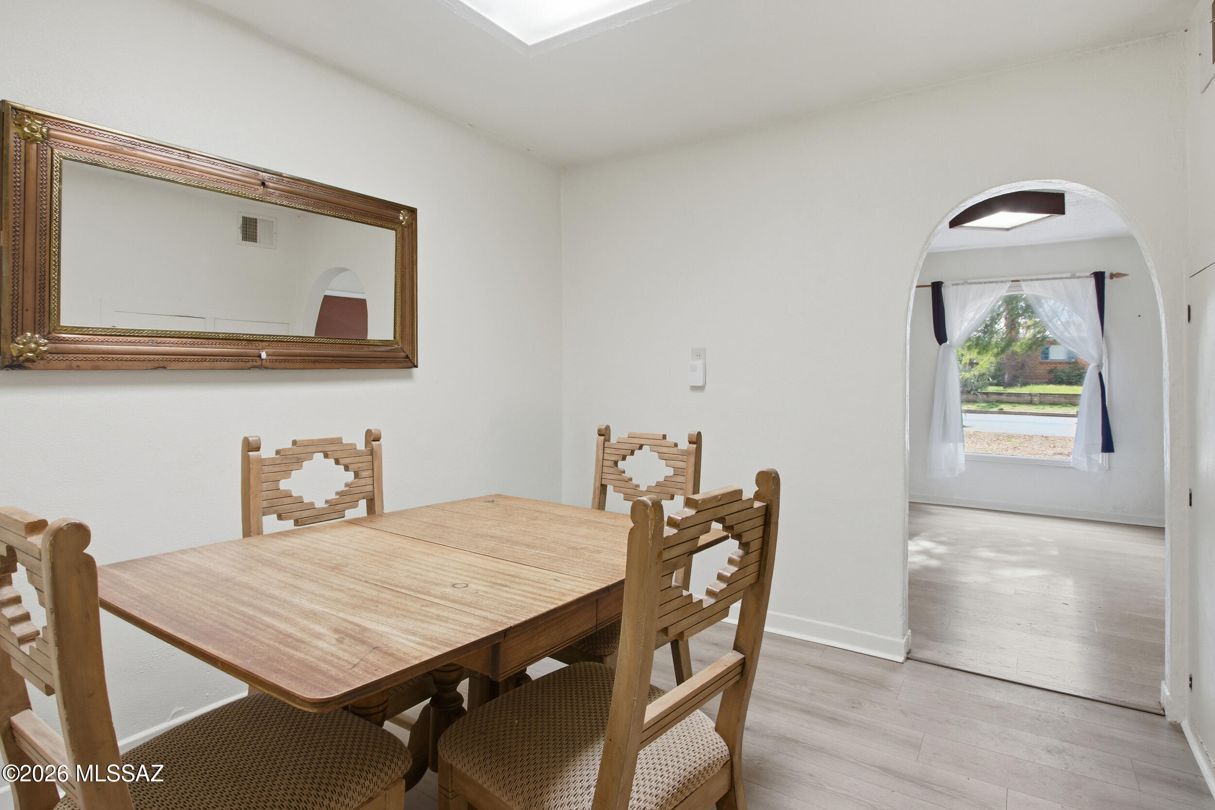 1419 E Linden Street