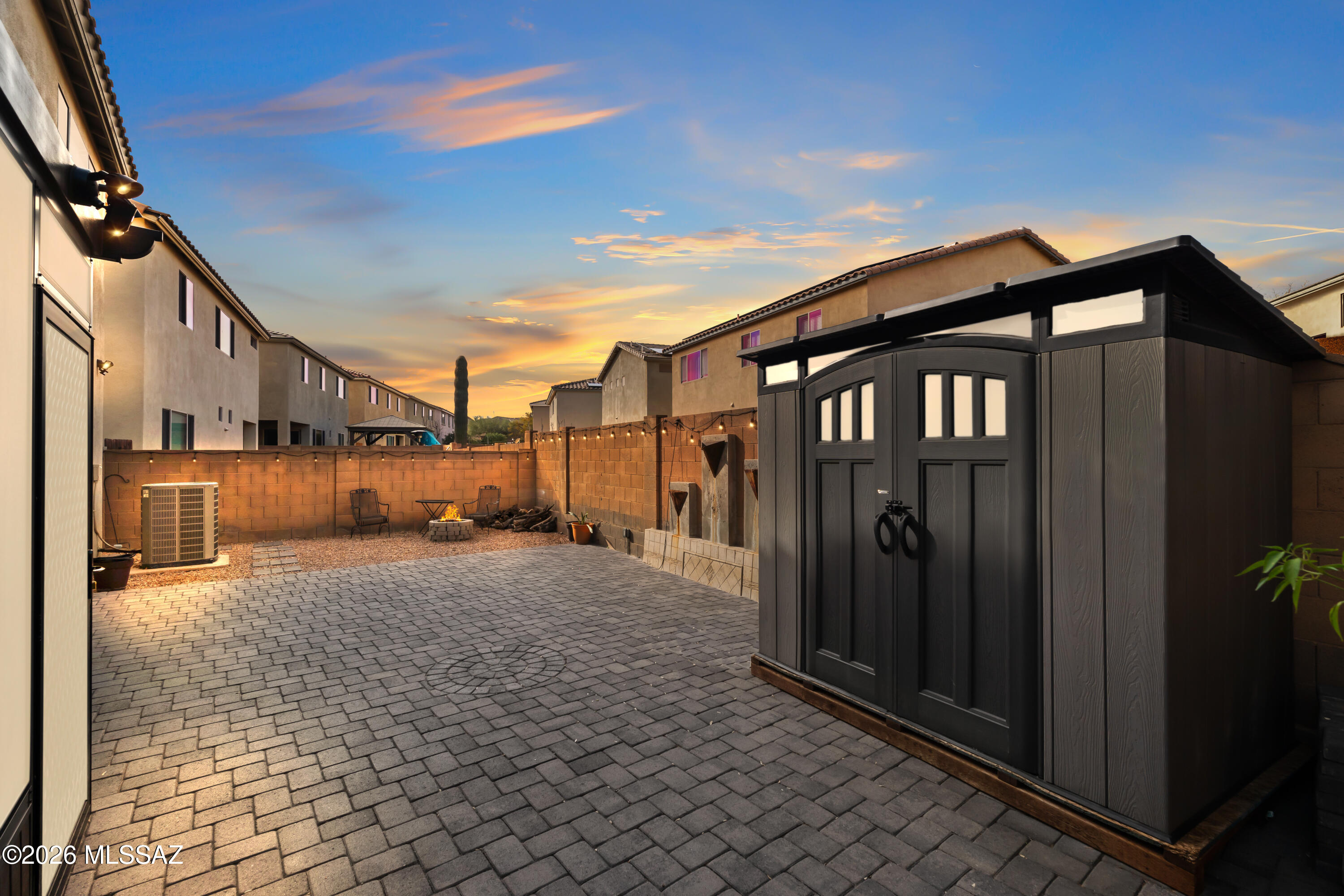 Presidio De Cancion (1-200) - Residential