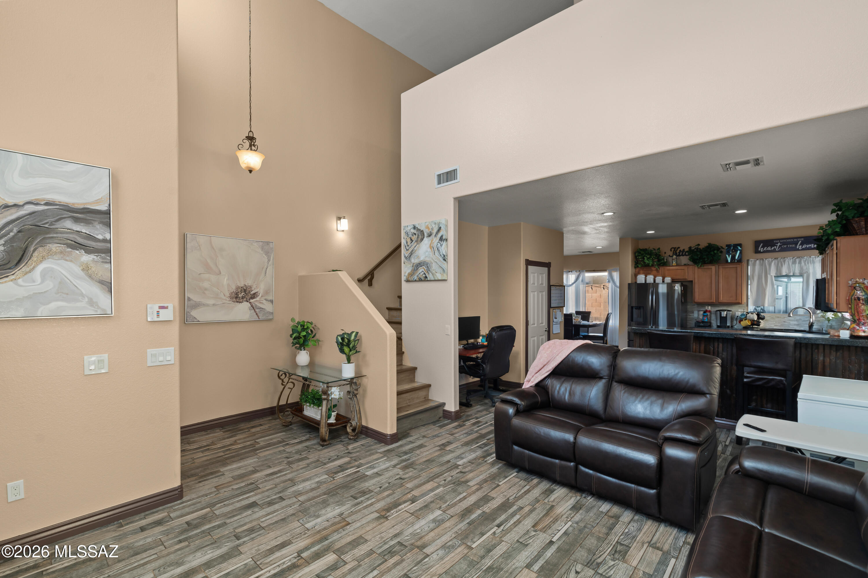 Presidio De Cancion (1-200) - Residential