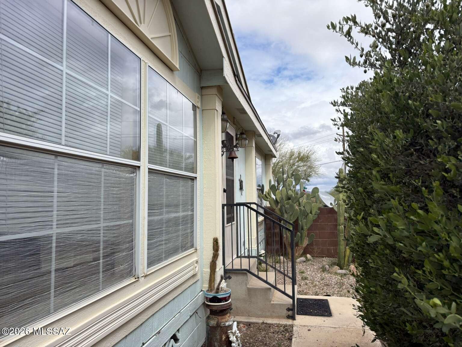 6277 E Thunder River Drive