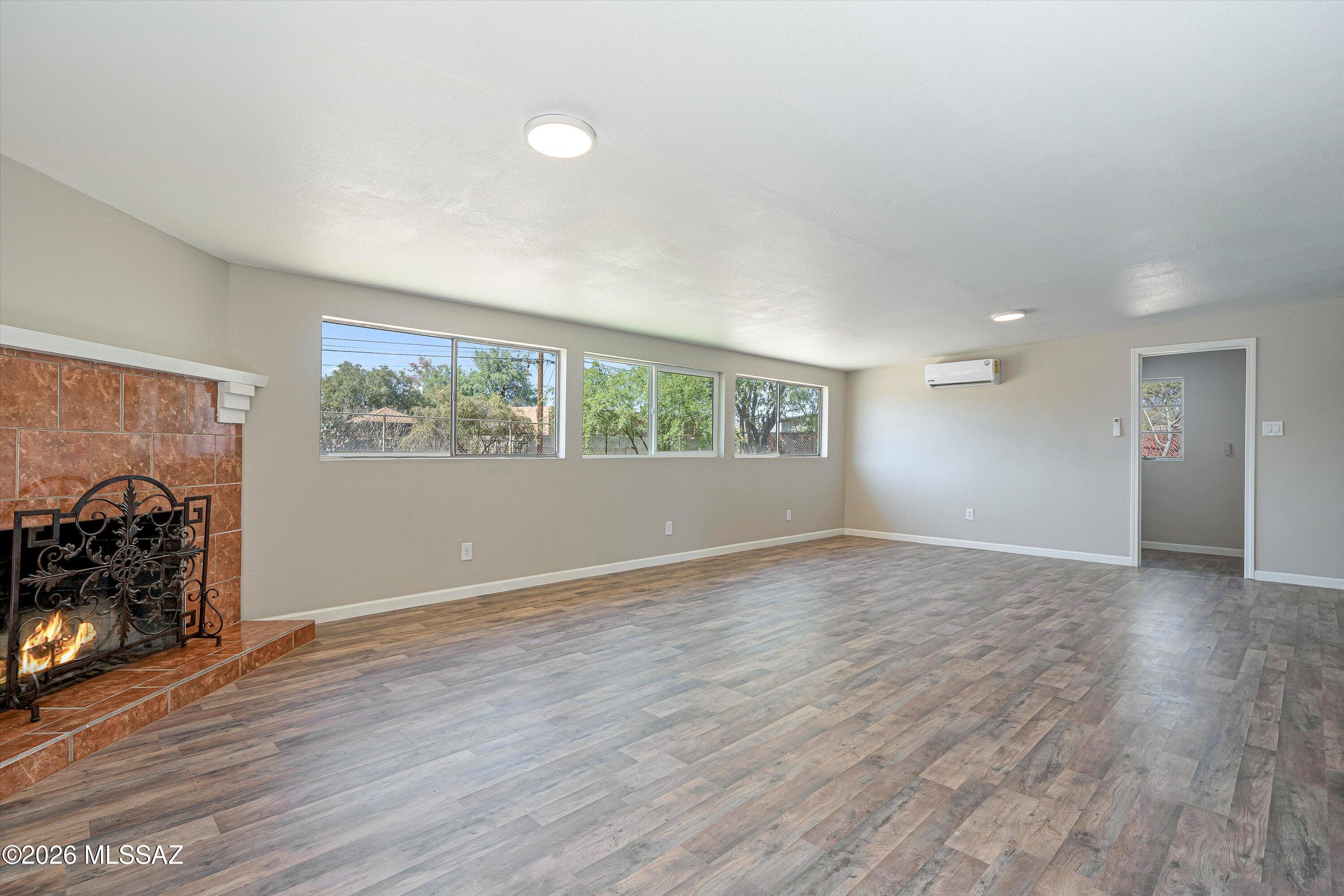 Maryvale Manor - Residential