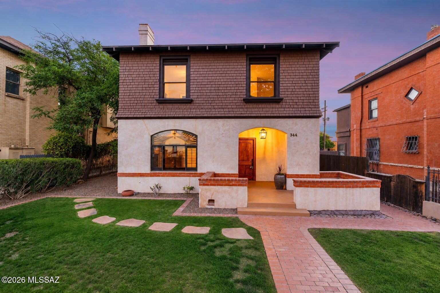 344 S 6th Avenue