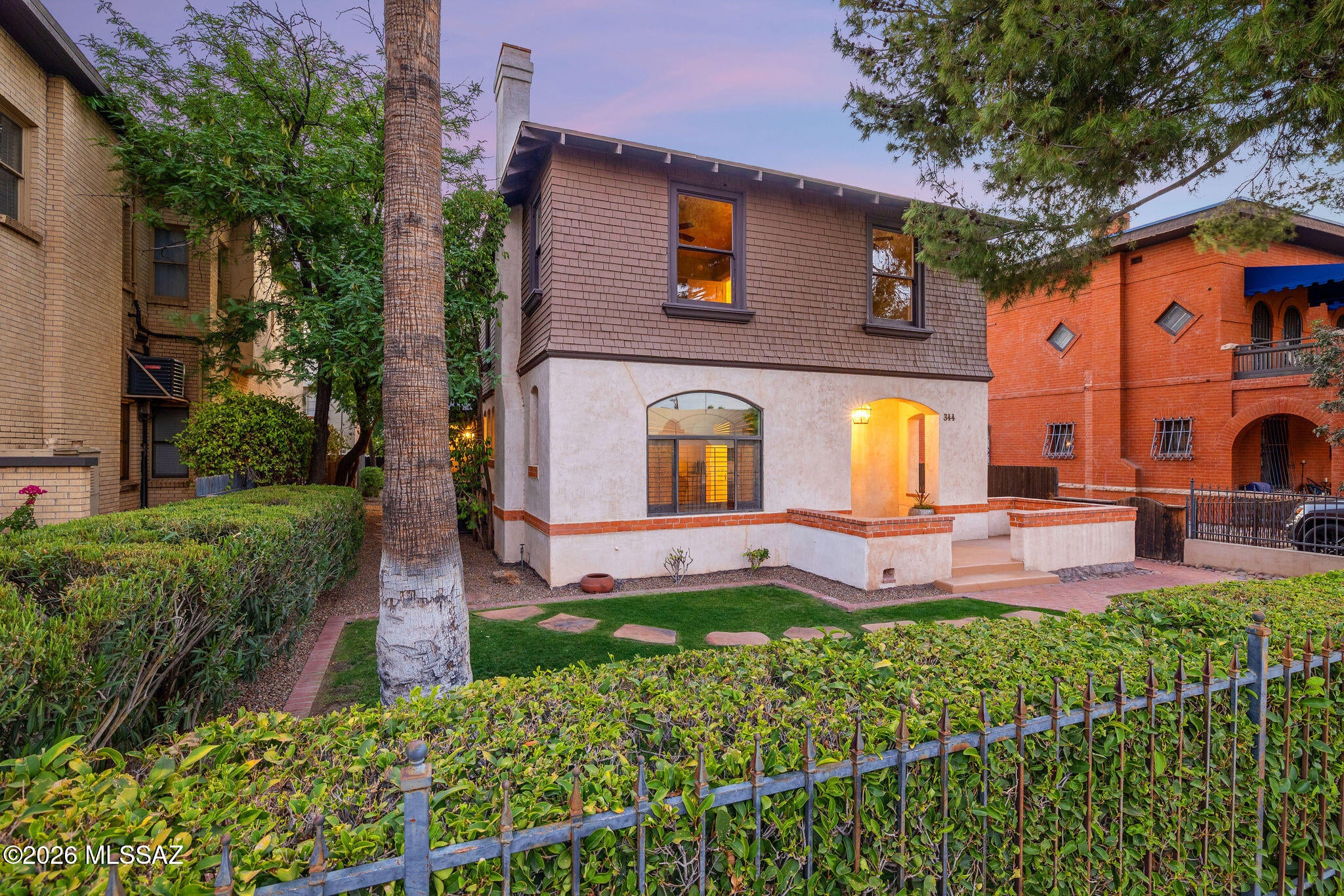 344 S 6th Avenue