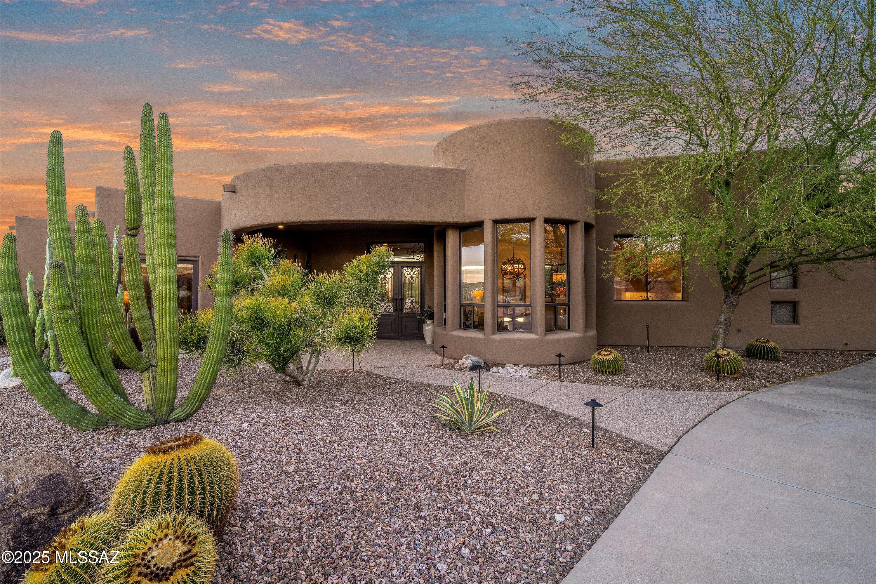 Sabino Mountain (1-290) - Residential