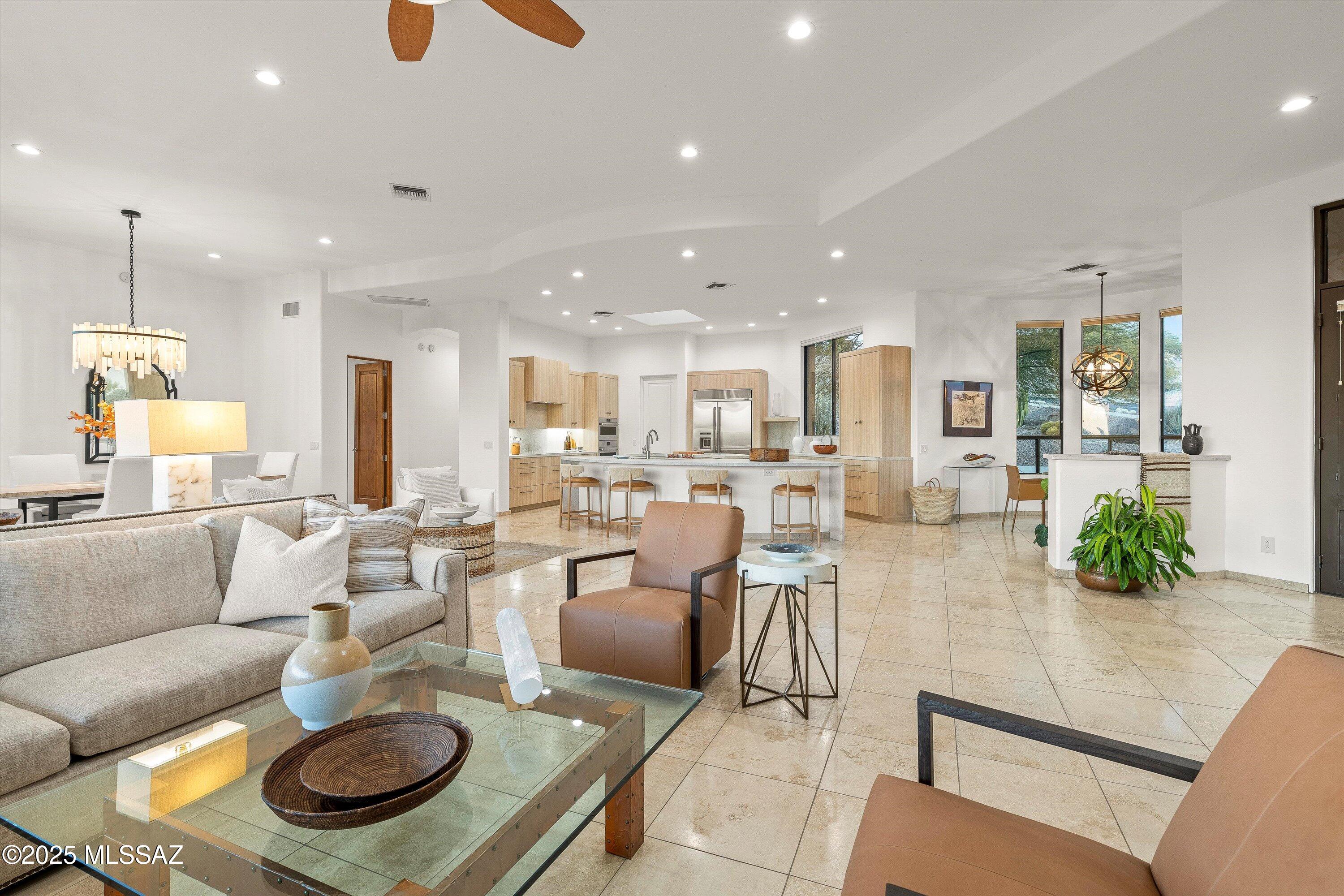 Sabino Mountain (1-290) - Residential