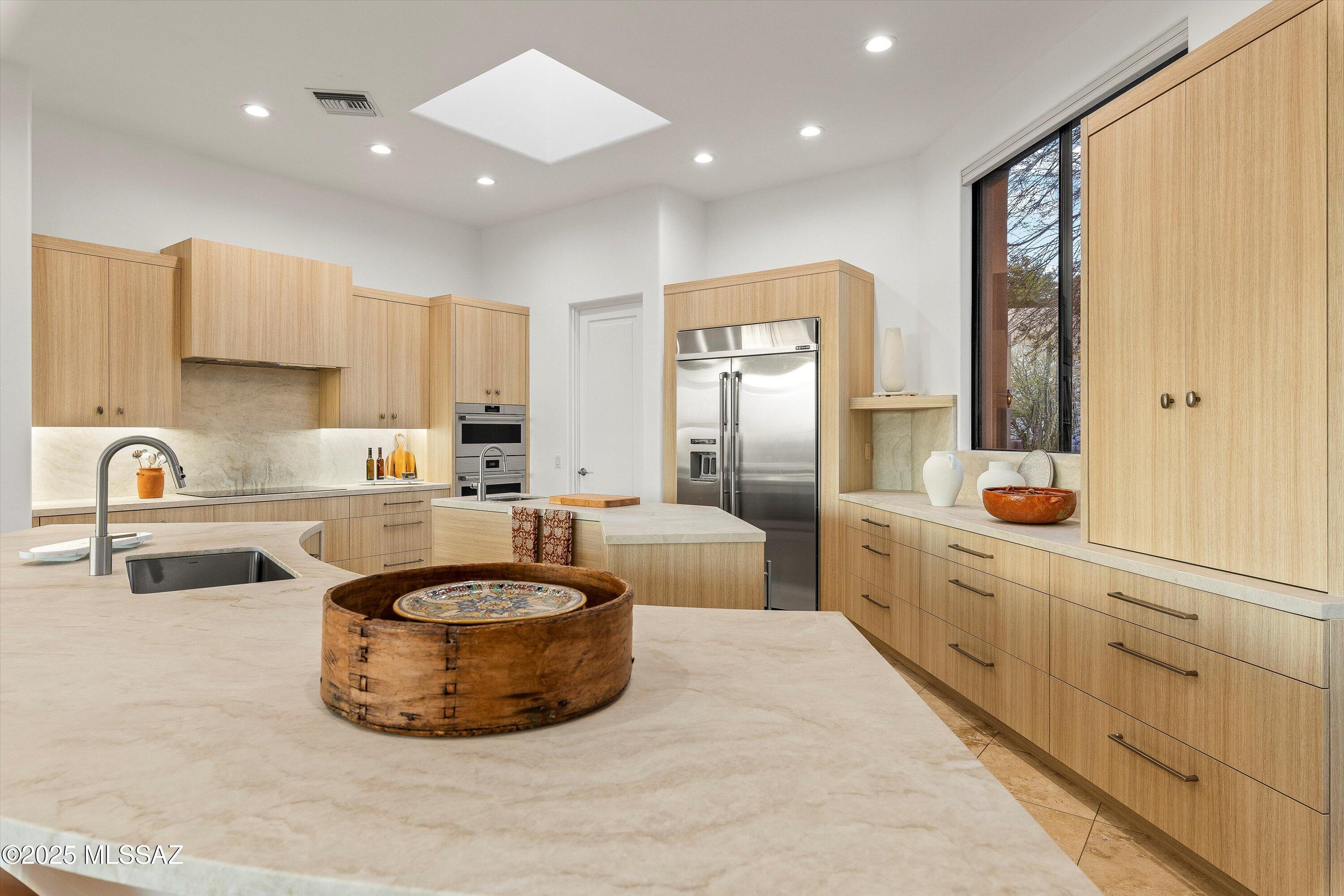Sabino Mountain (1-290) - Residential
