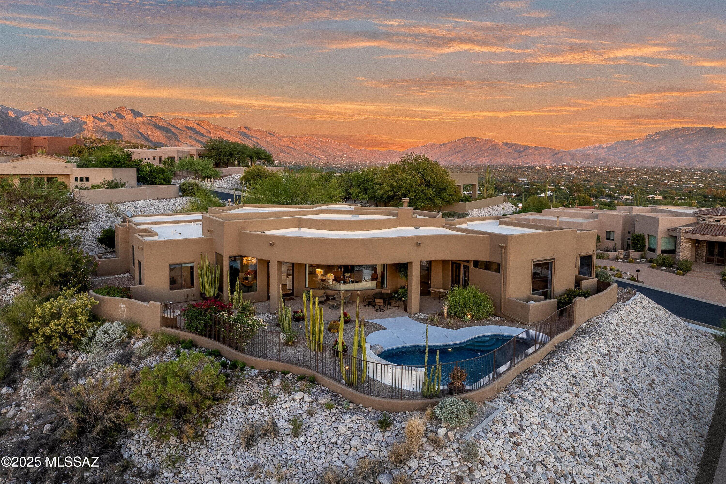 Sabino Mountain (1-290) - Residential