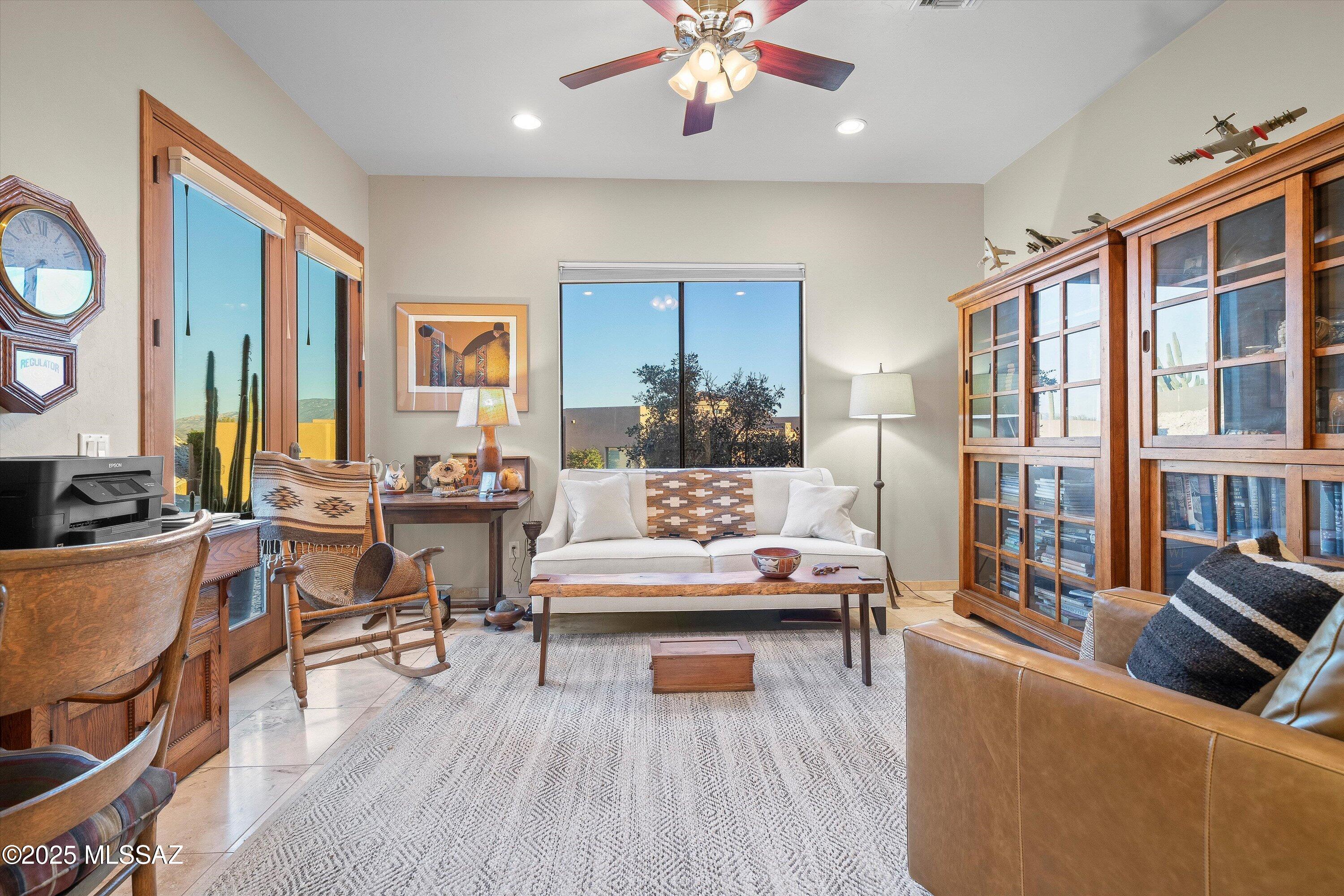 Sabino Mountain (1-290) - Residential