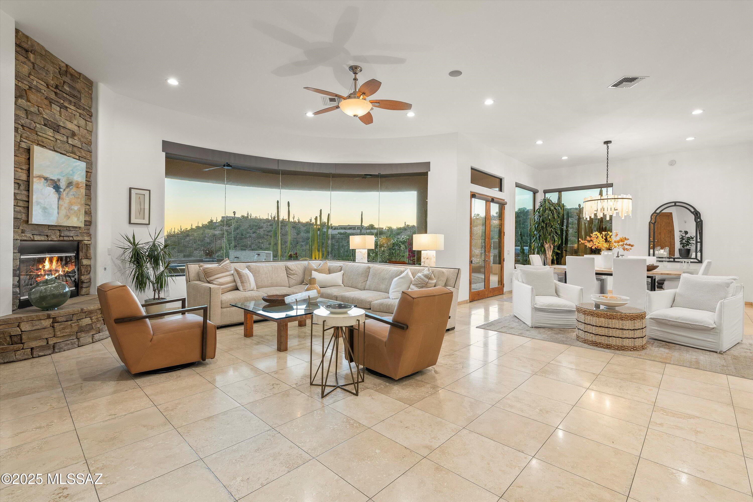 Sabino Mountain (1-290) - Residential