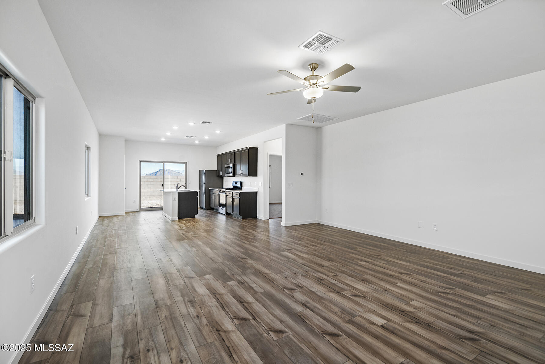 7613 S Starrush Drive