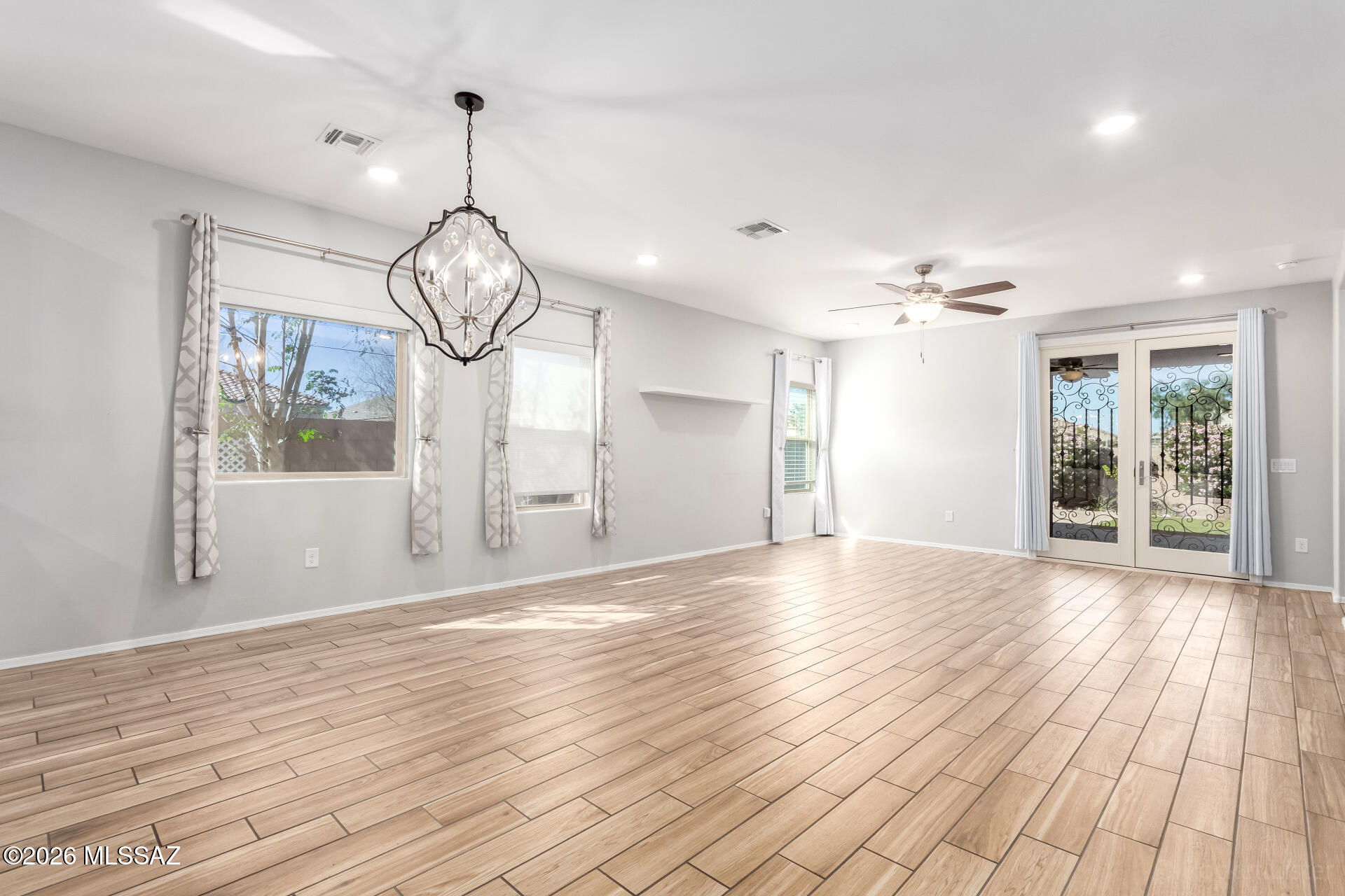 Saguaro Bloom Block 3 - Residential