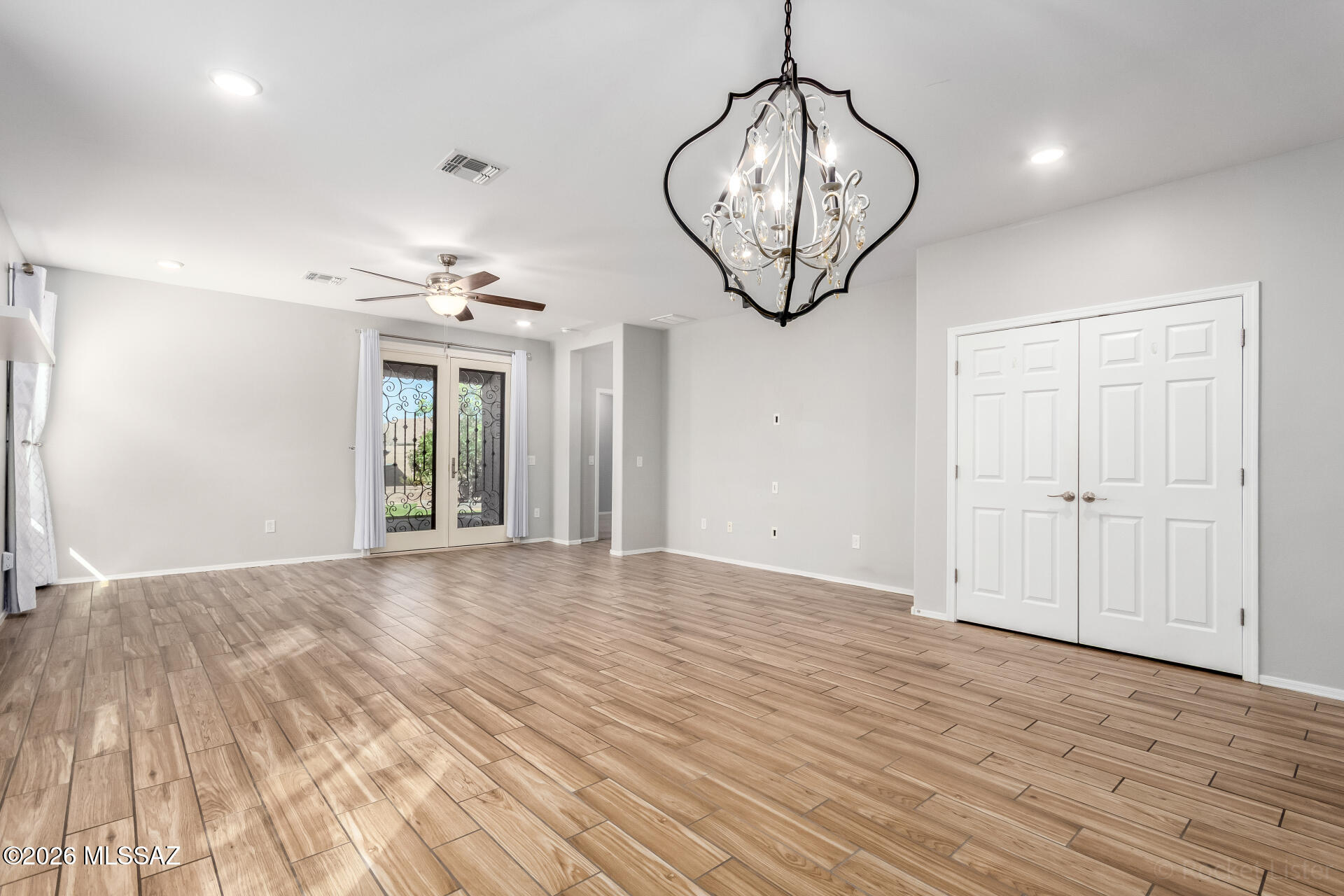 Saguaro Bloom Block 3 - Residential