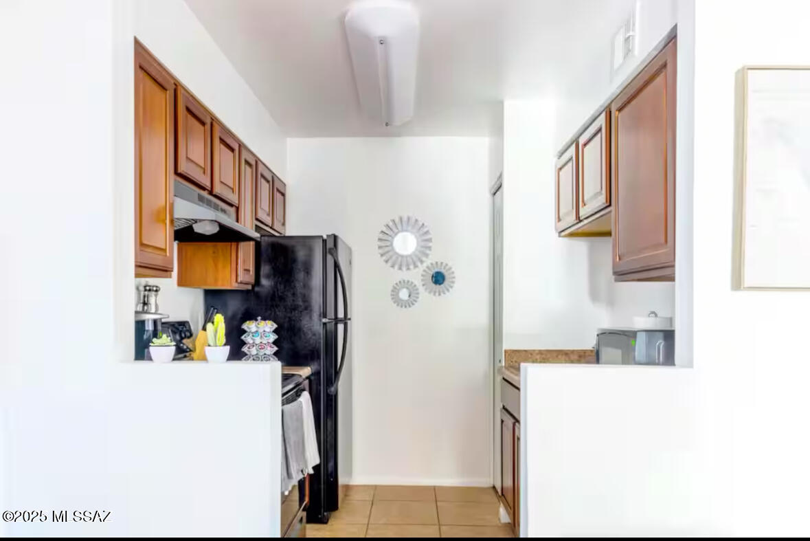 1745 E Glenn Street 114