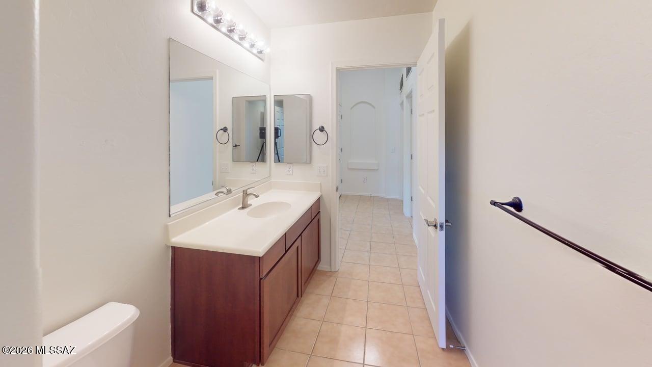 Sycamore Park Village 1 (1-94) - Residential Lease