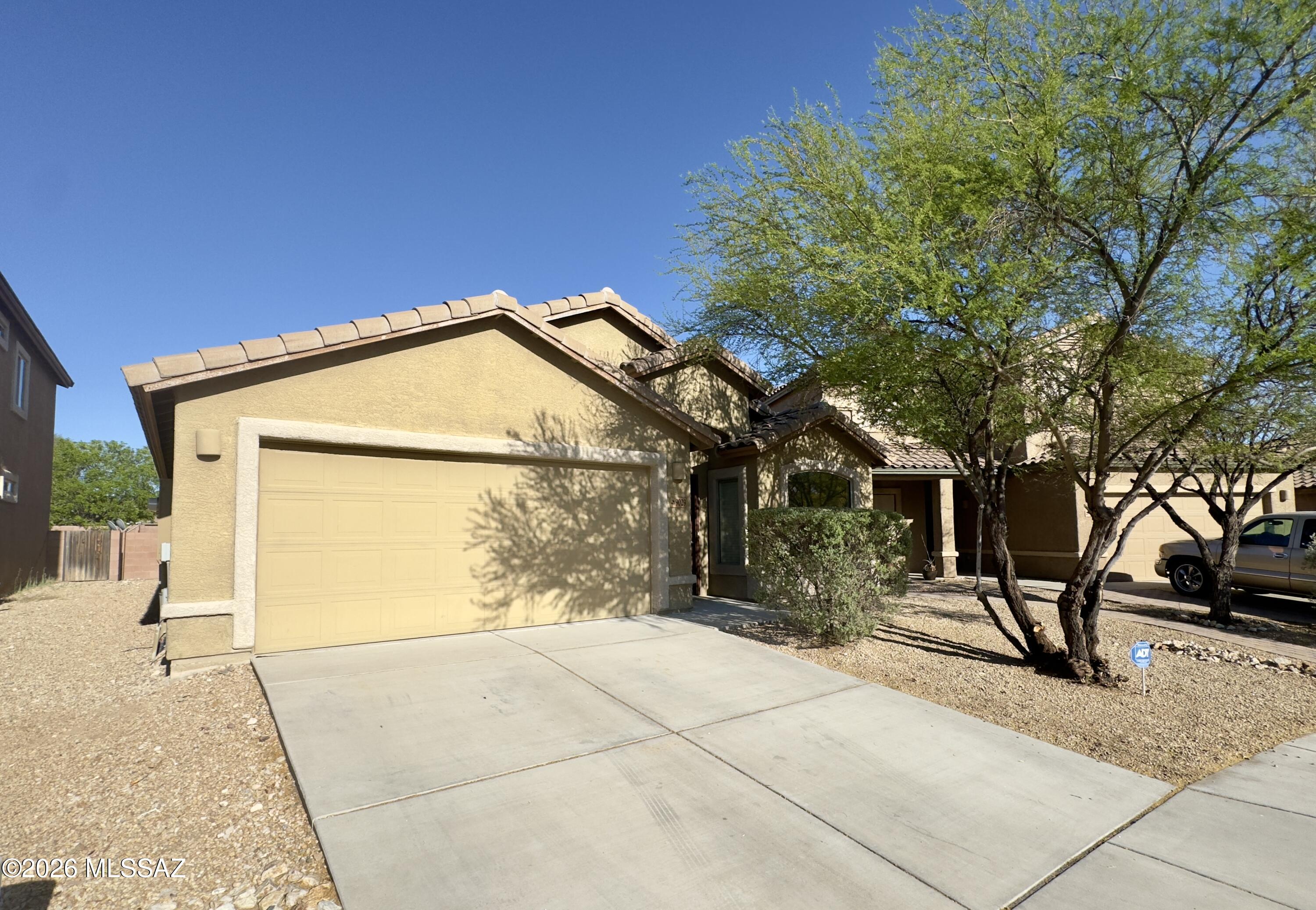 Sycamore Park Village 1 (1-94) - Residential Lease