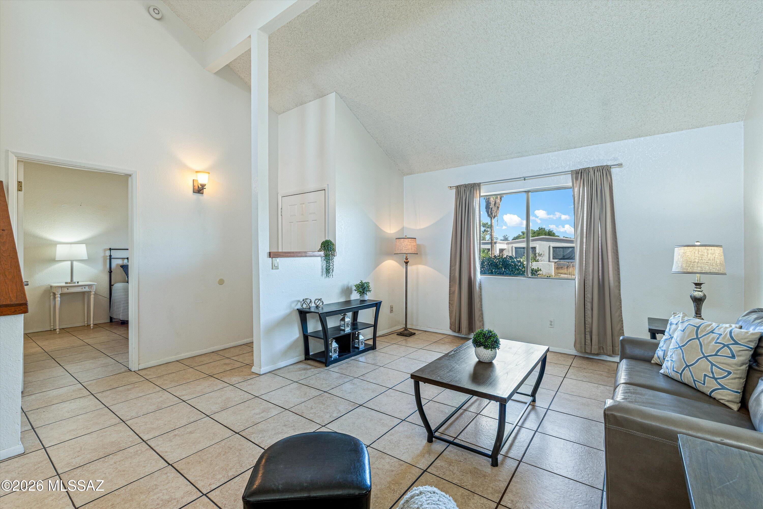 650 W Balboa Drive