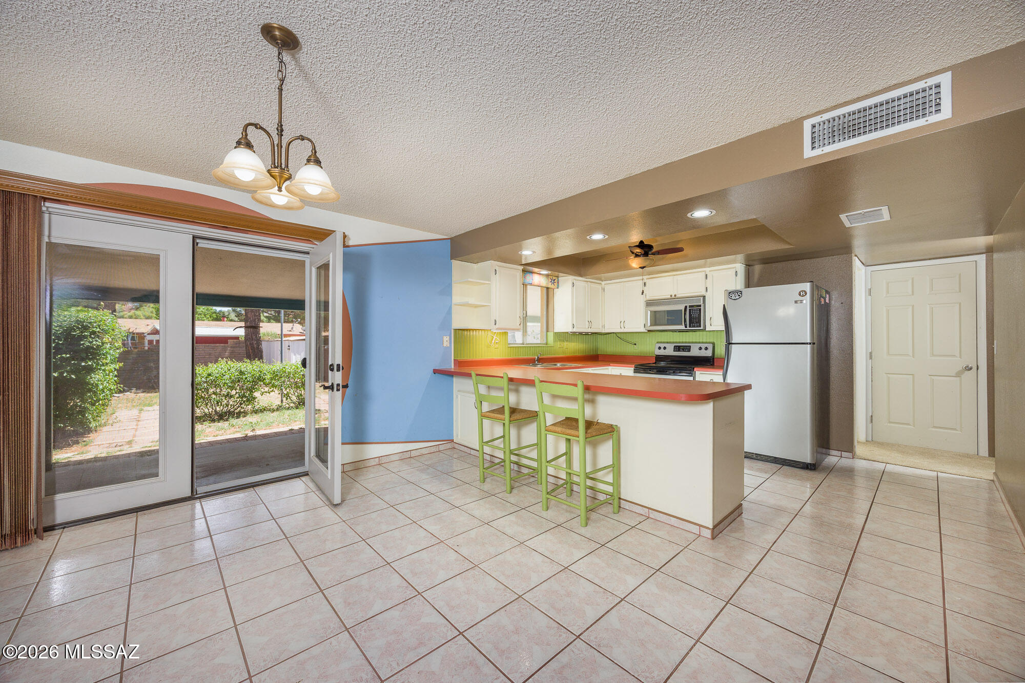 1035 N Evergreen Drive