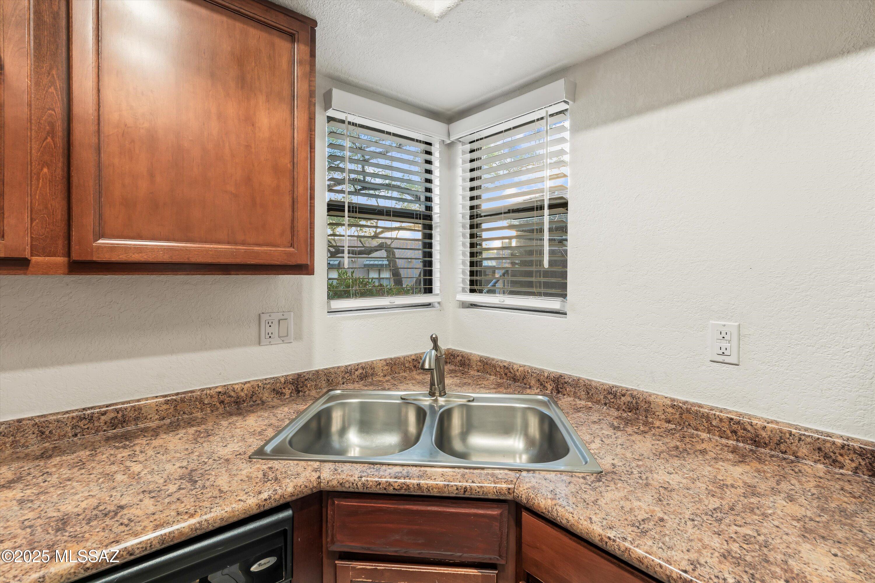Greens at Ventana Canyon - Residential