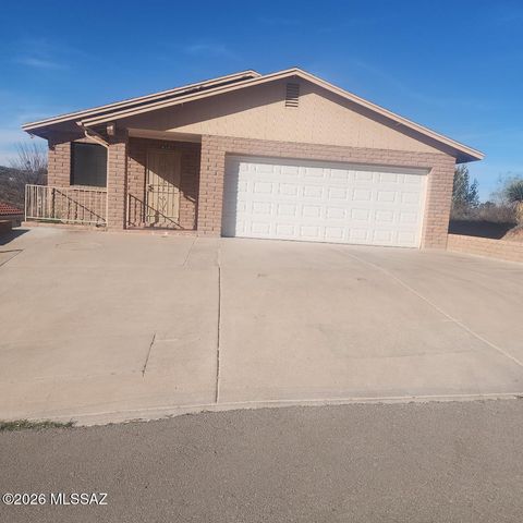 Photo of 829 E Calle Esplendor, Nogales, AZ 85621 (MLS # 22605168)