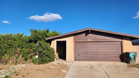 Photo of 3725 S Calexico Avenue, Tucson, AZ 85730 (MLS # 22607264)