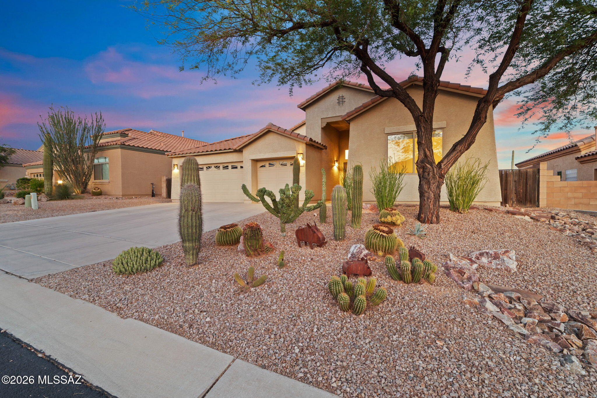 12304 N Lost Shadow Court