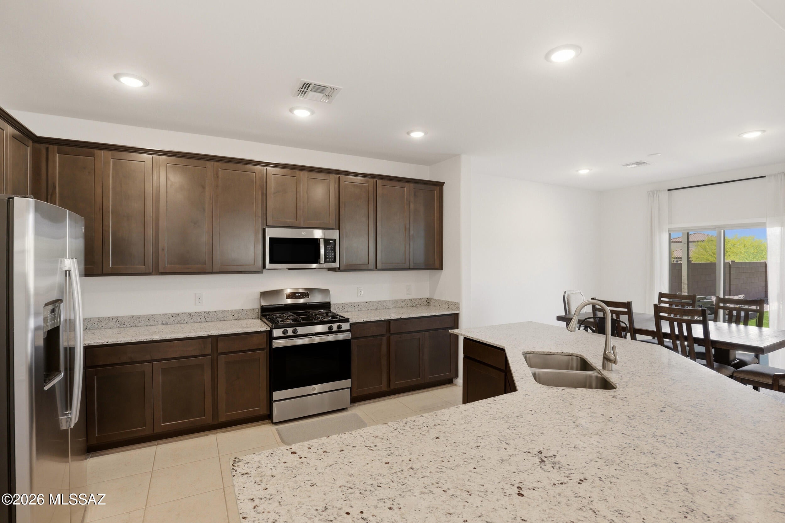 6843 E Paseo Berceo