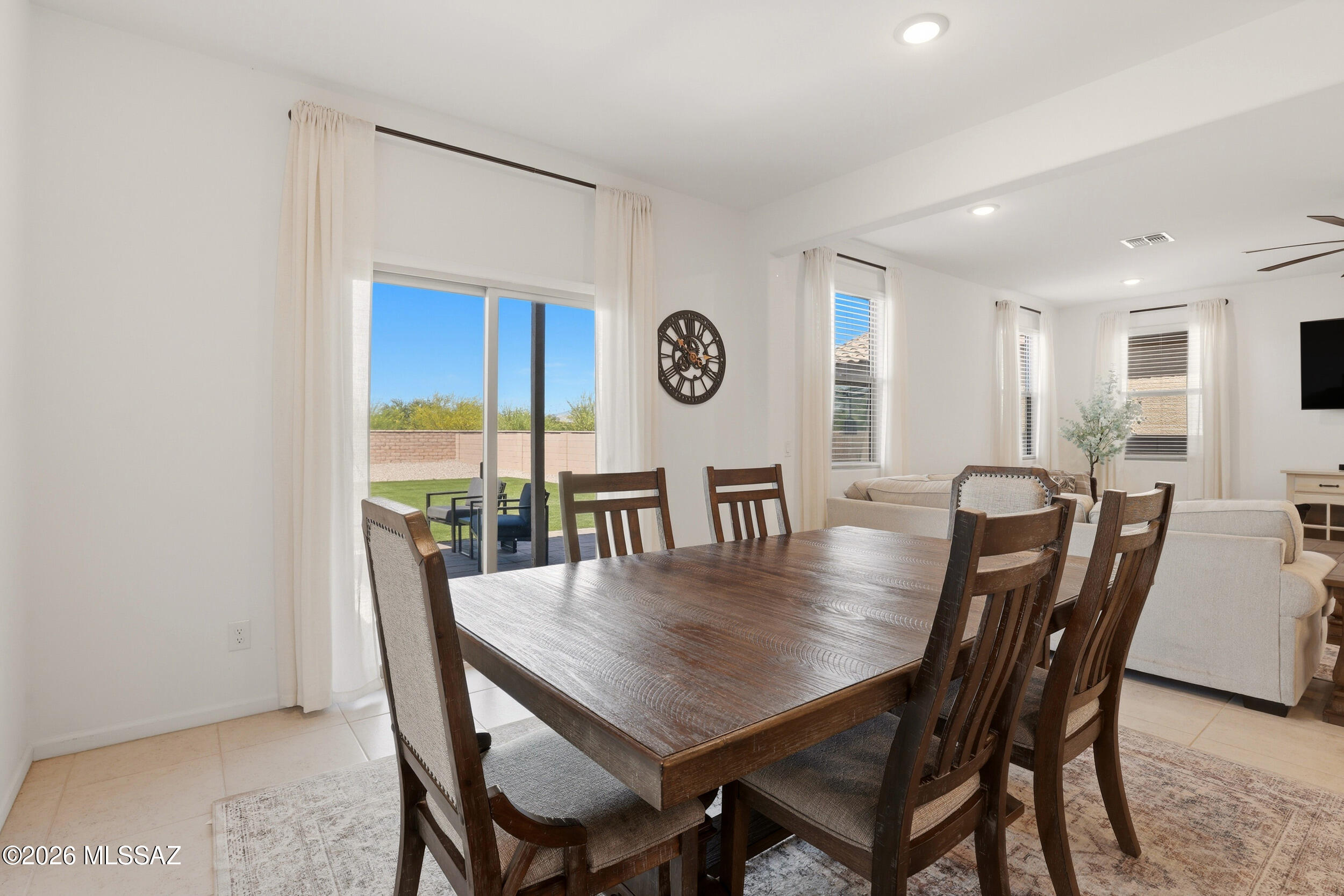 6843 E Paseo Berceo