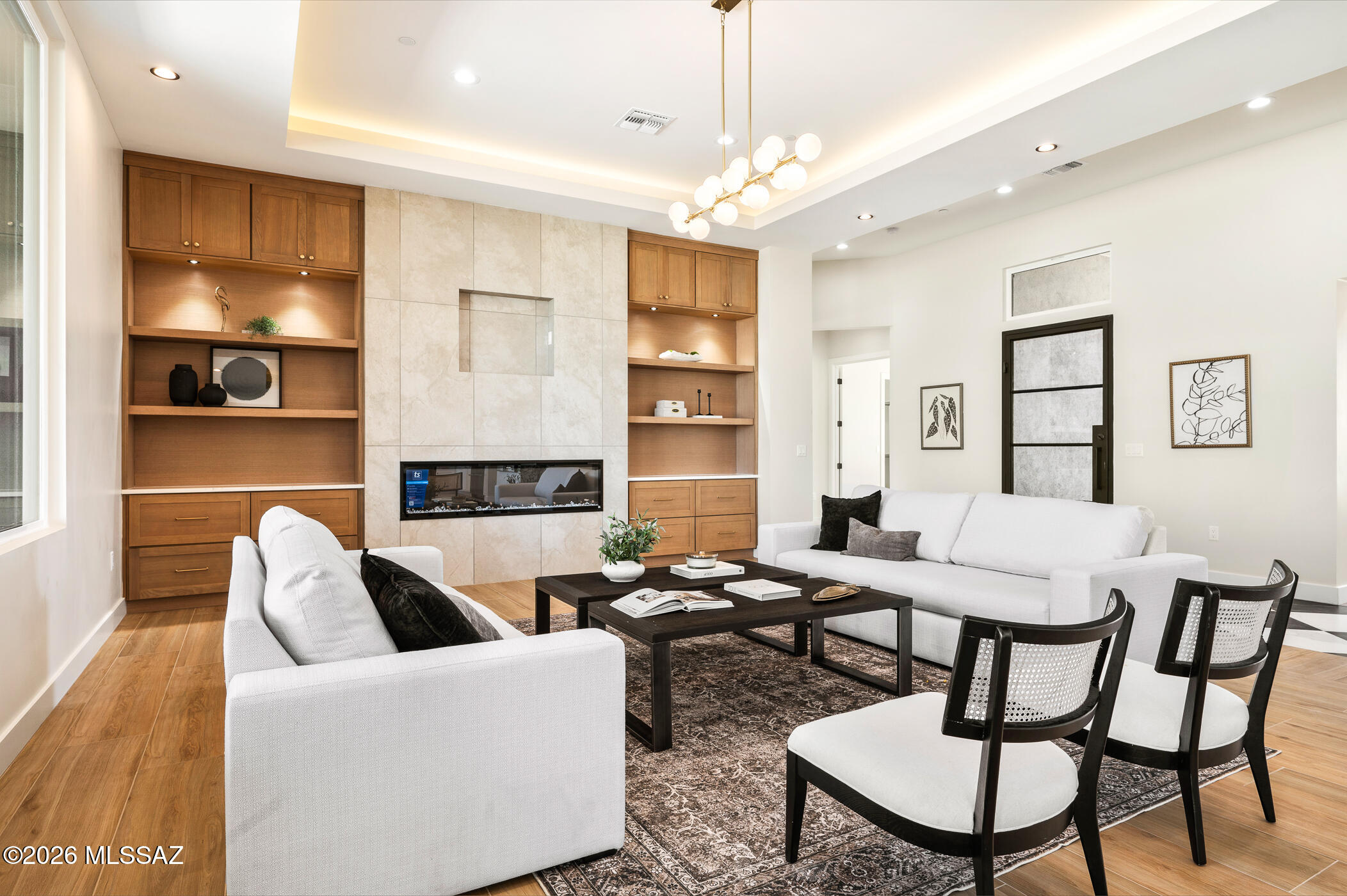 Las Rocas - Residential