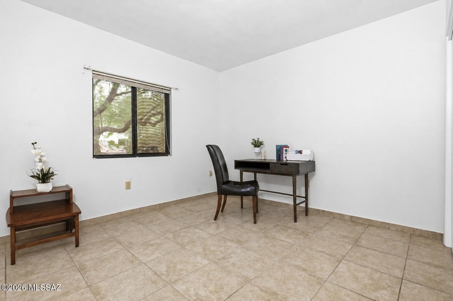 Green Valley Desert Meadows Townhouses (82-197) - Residential