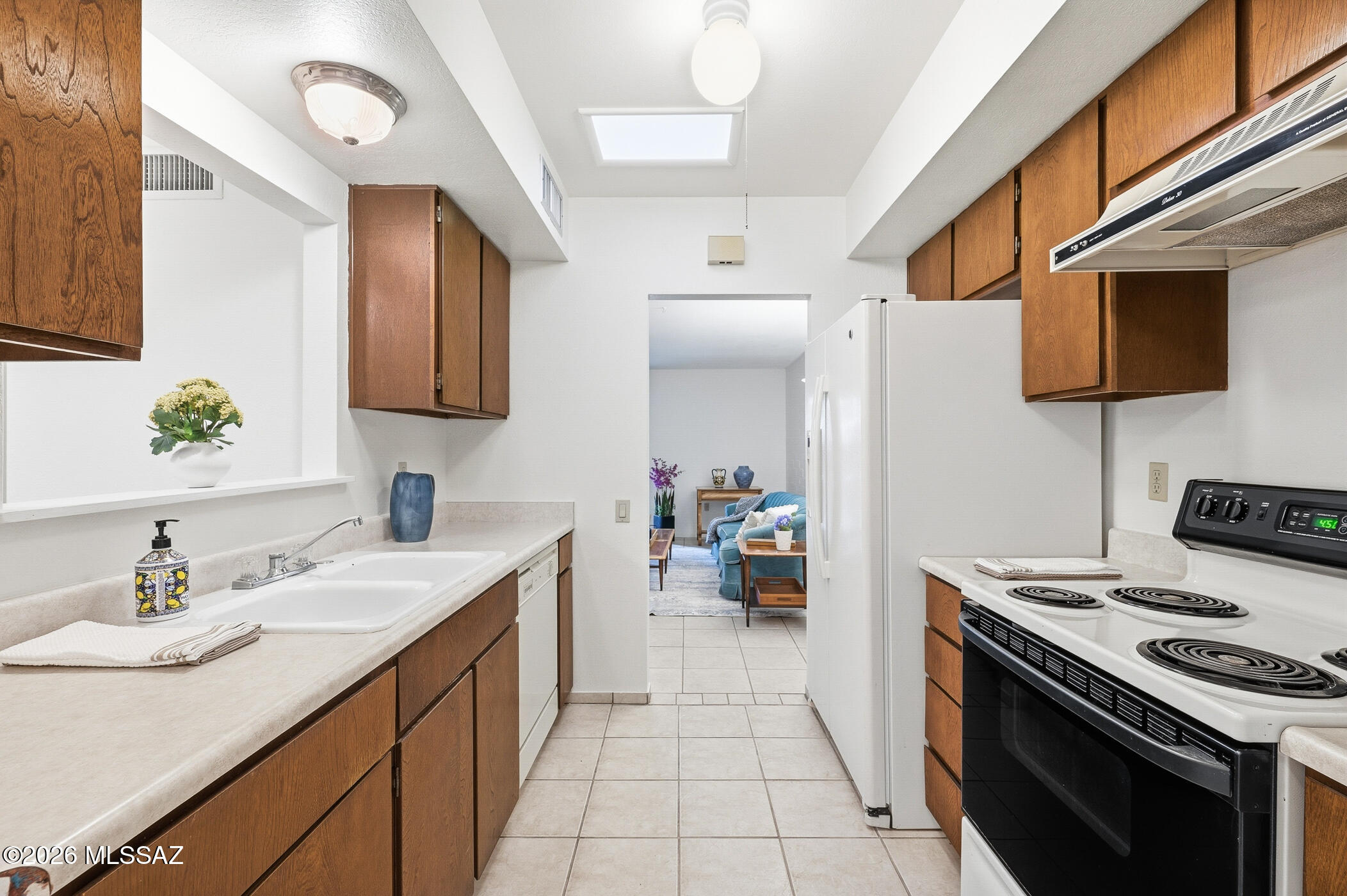 Green Valley Desert Meadows Townhouses (82-197) - Residential