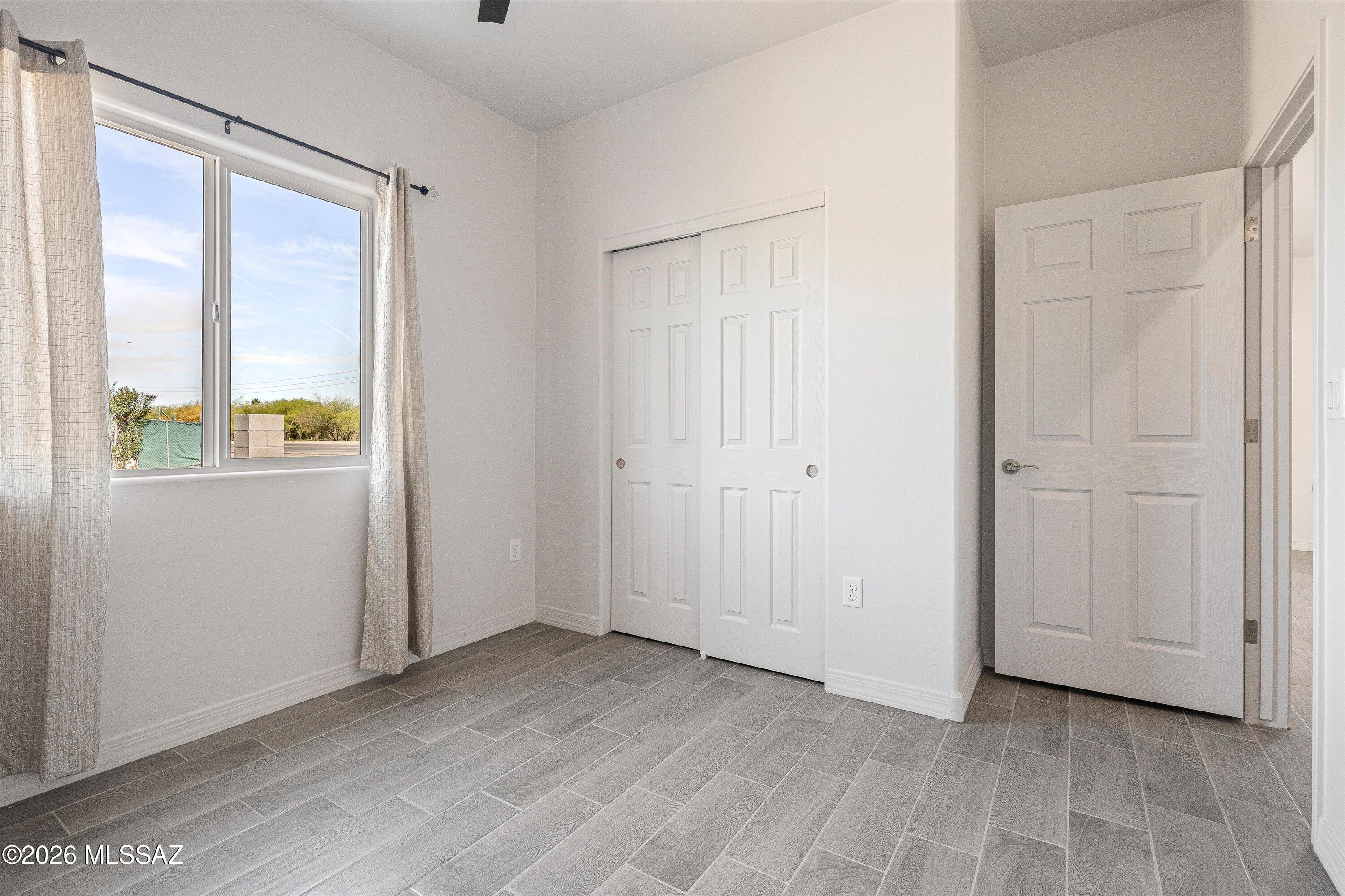 Los Ranchitos - Residential Lease