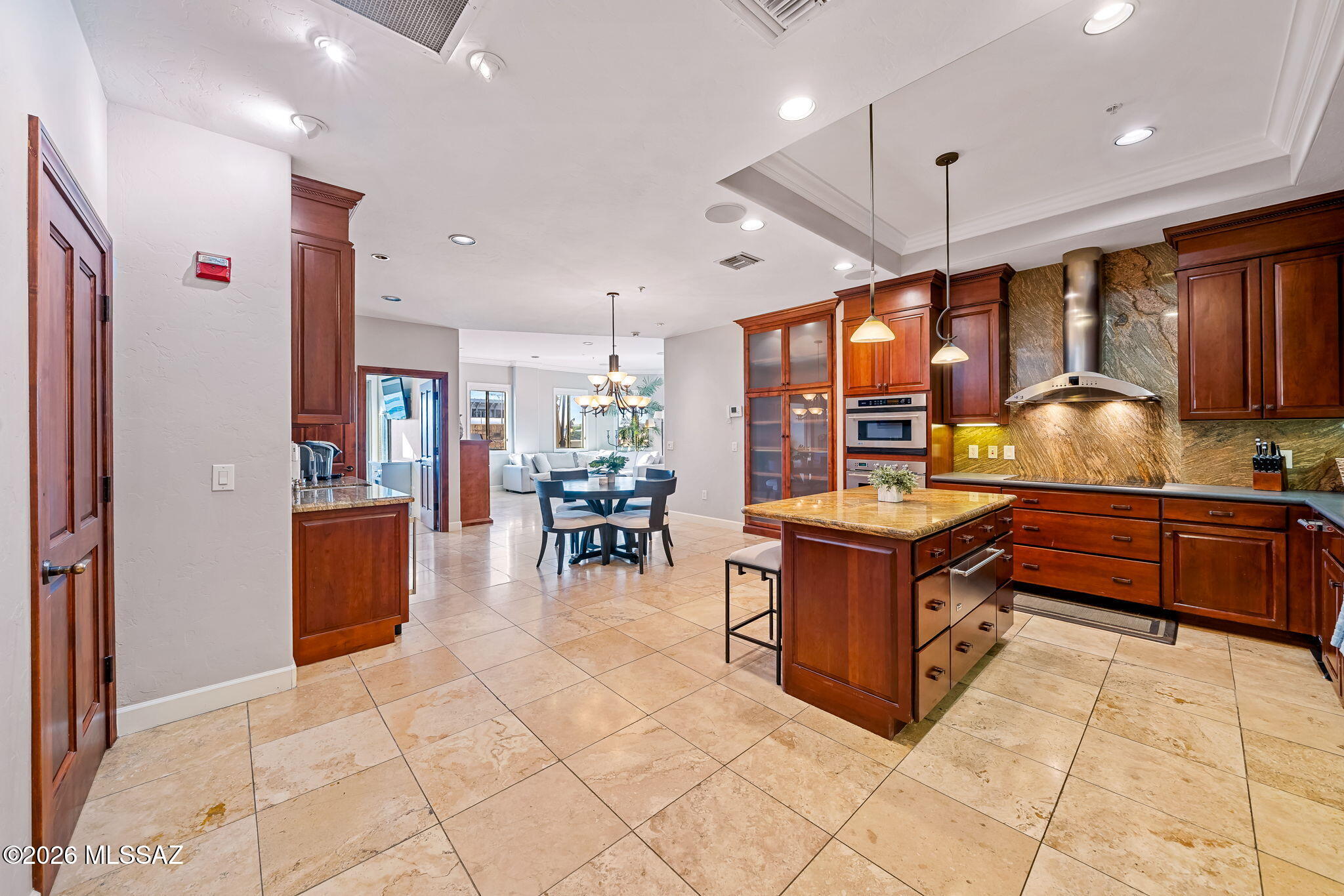 446 N Campbell Avenue UNIT 1304