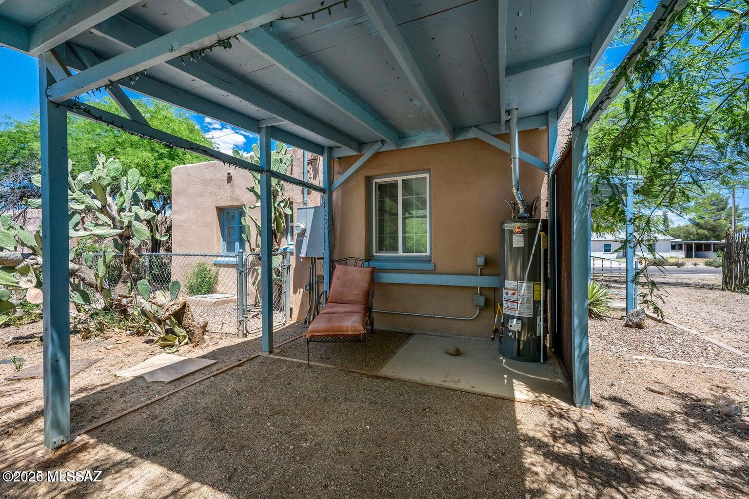Catalina Poultry Acres NO 2 - Residential Lease