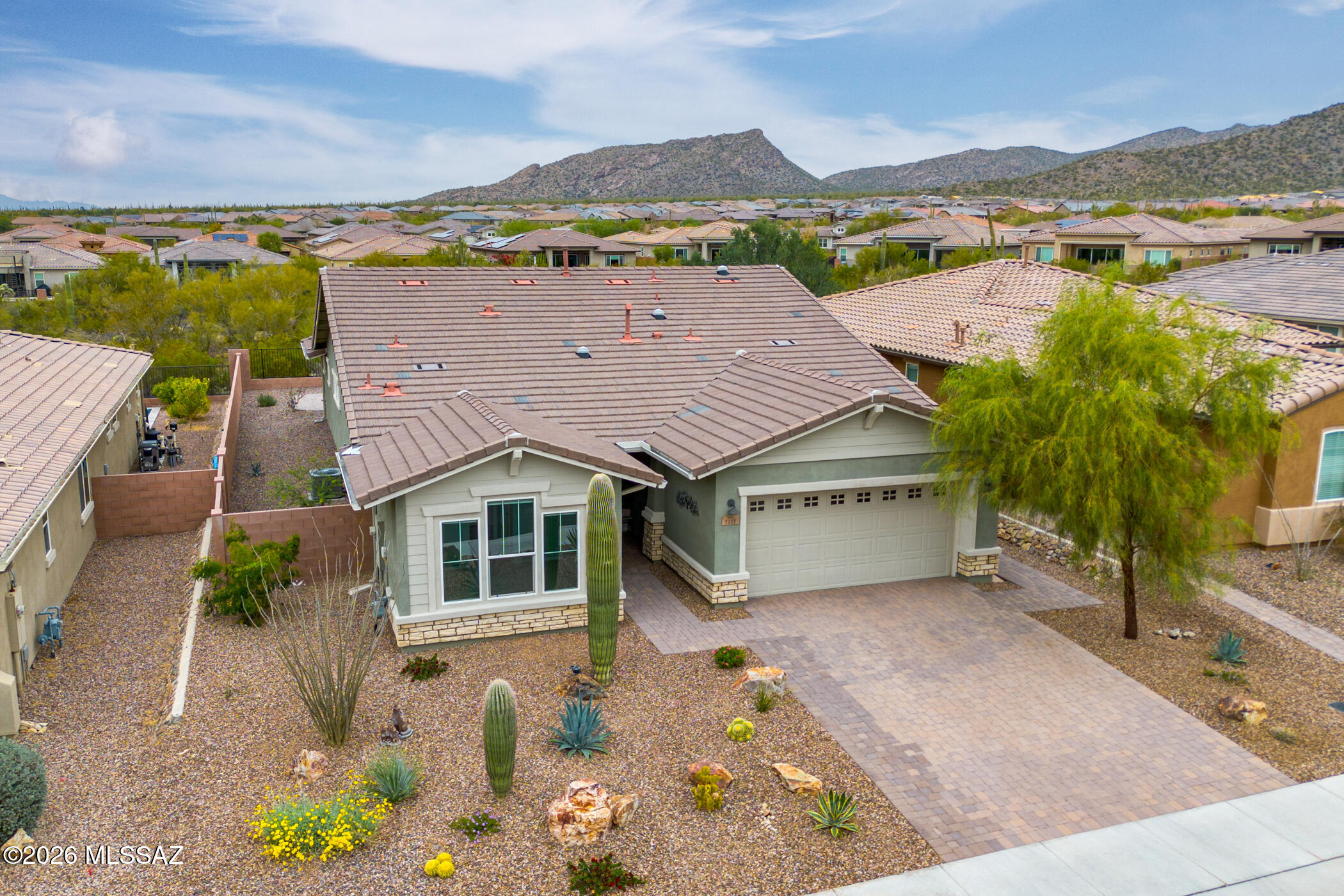Blue Agave At Dove Mountain - Residential