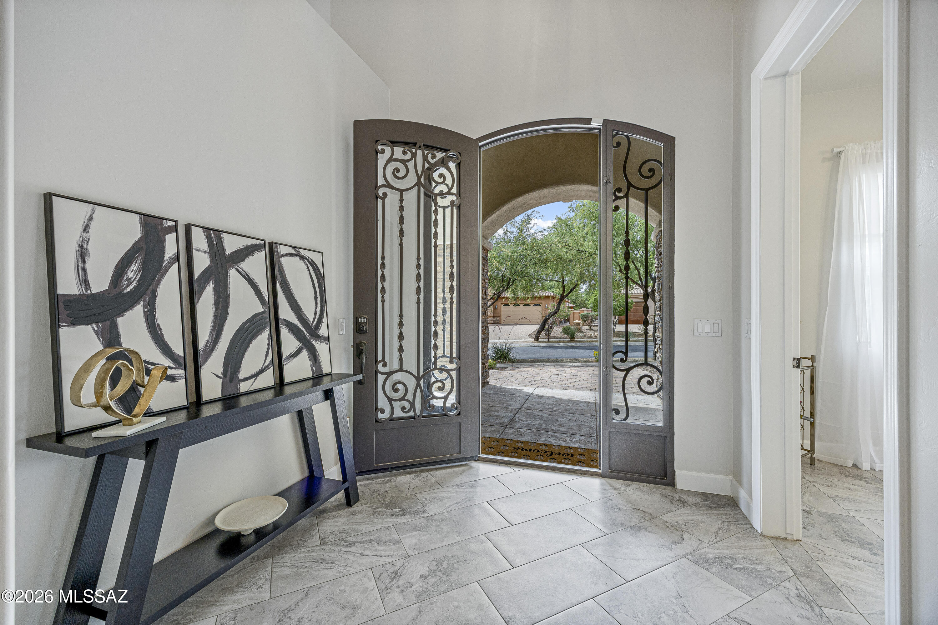 261 E Placita Haciendas Del Lago