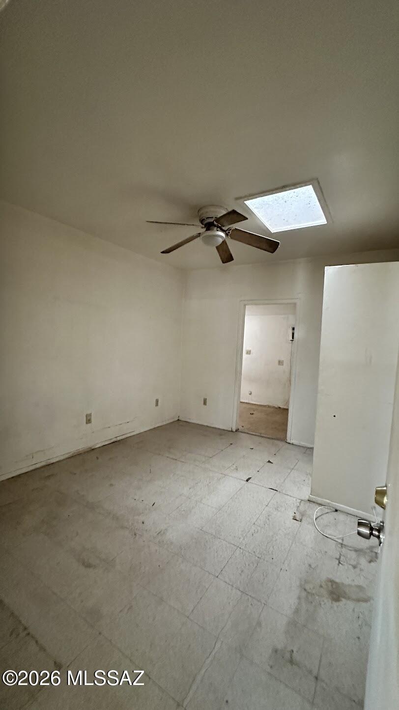 130 W Estrella Avenue
