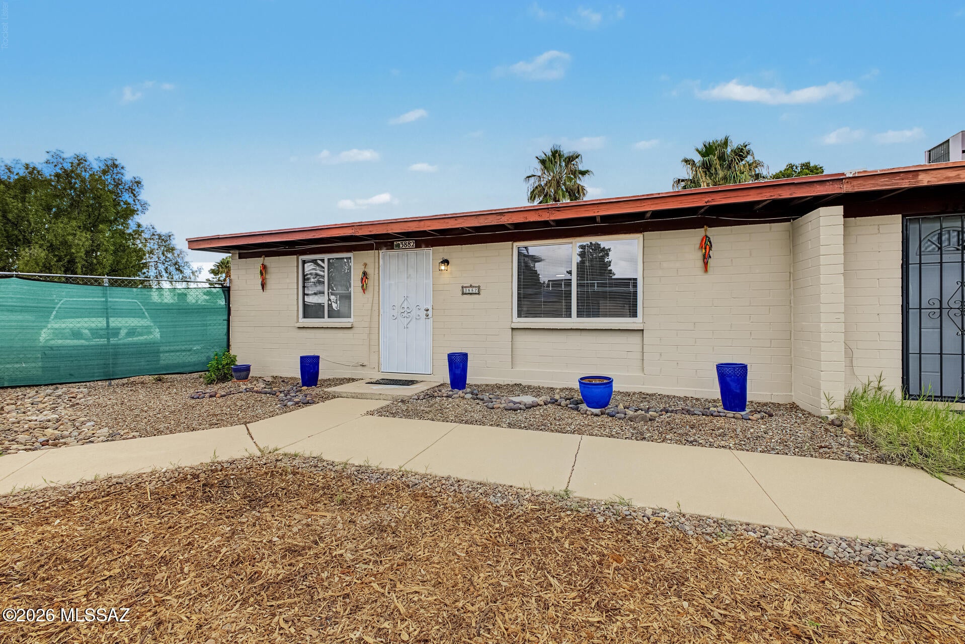 3882 S Evergreen Avenue