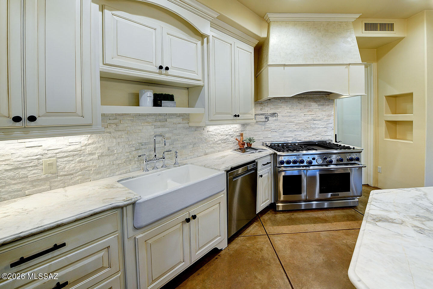 The Ridge At Ventana Canyon (45-63) - Residential