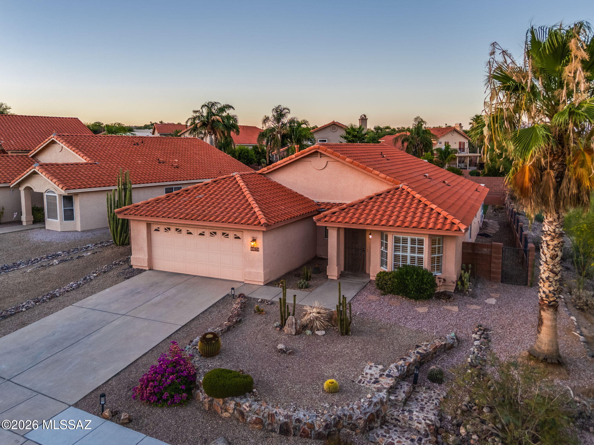10578 N Camino Rosas Nuevas