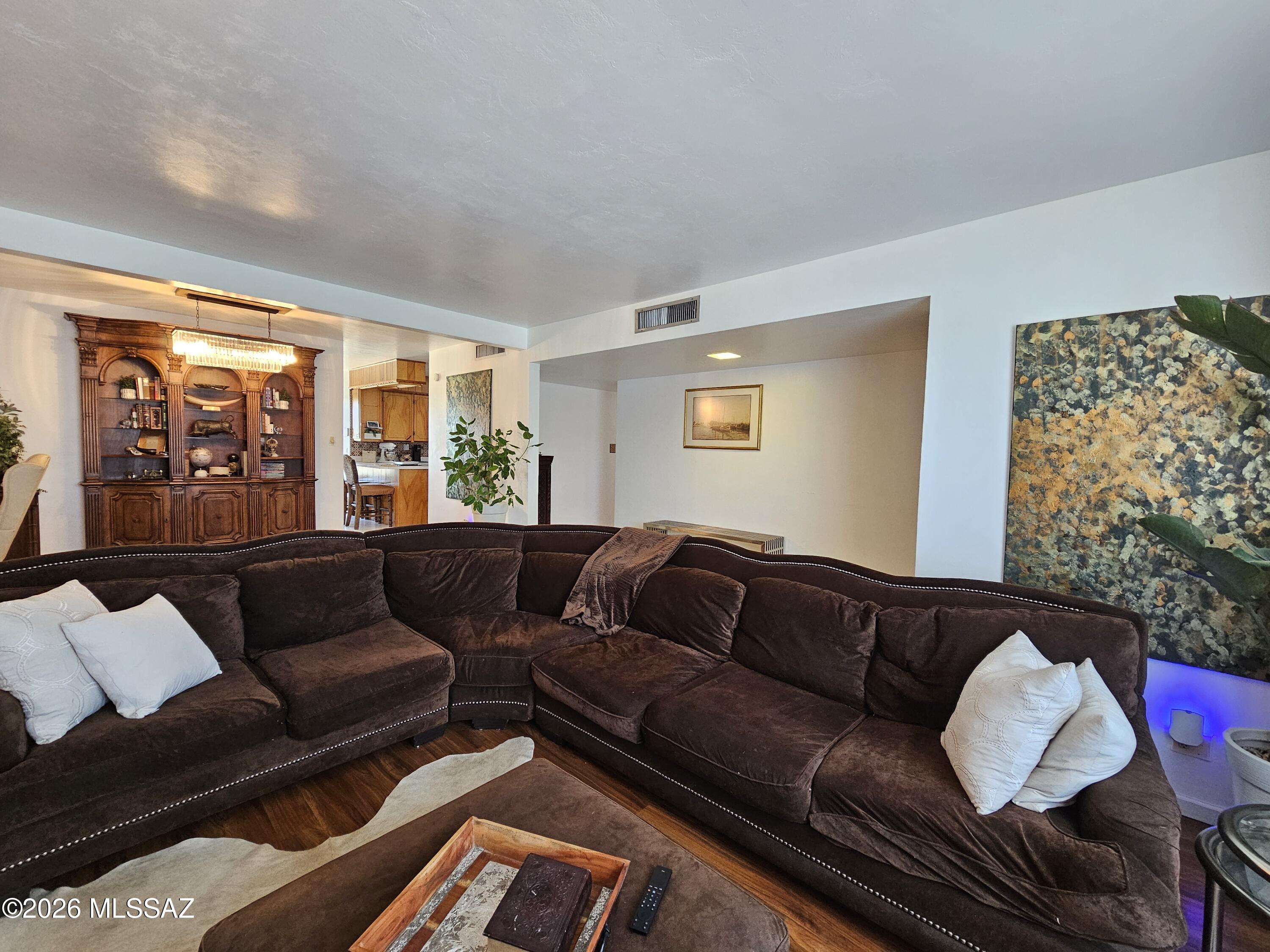 Teresa Terrace (1-28) - Residential