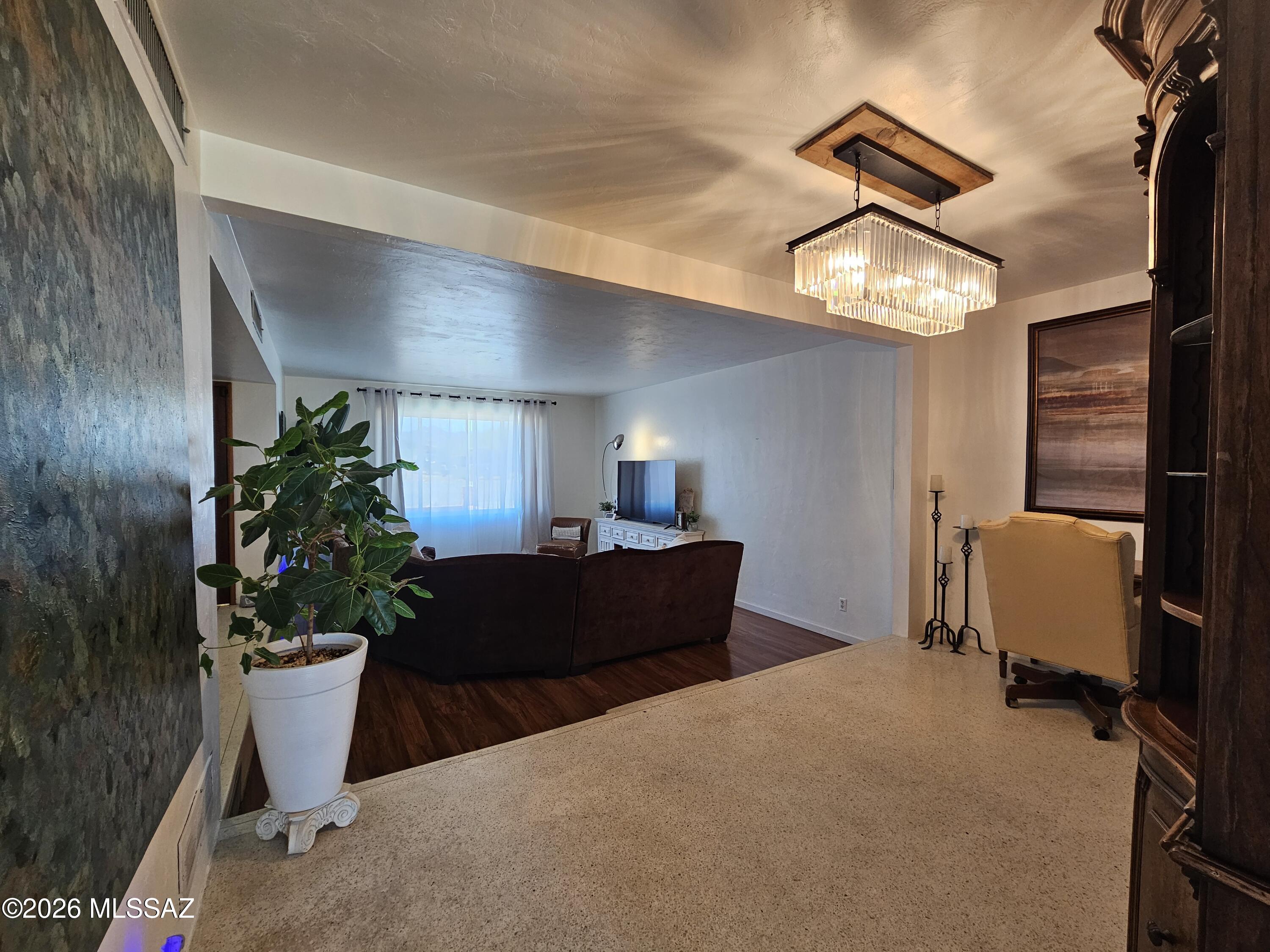 Teresa Terrace (1-28) - Residential